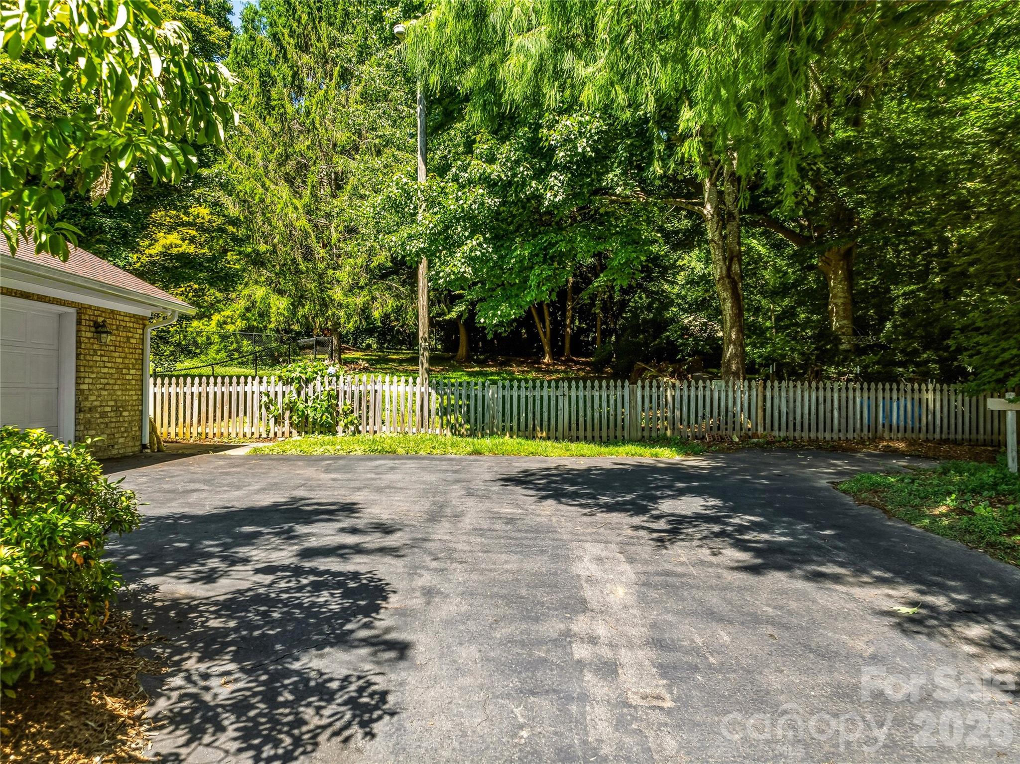 13 Ashley Road — Asheville