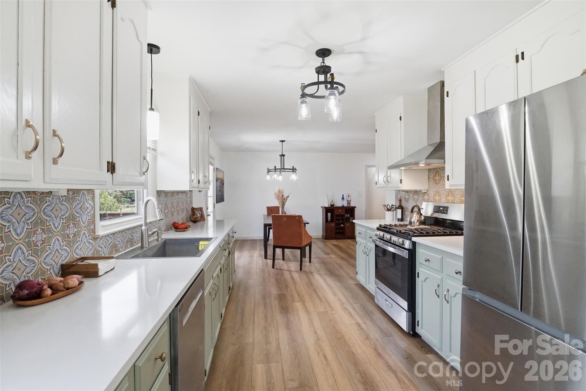 918 Tirzah Road — York