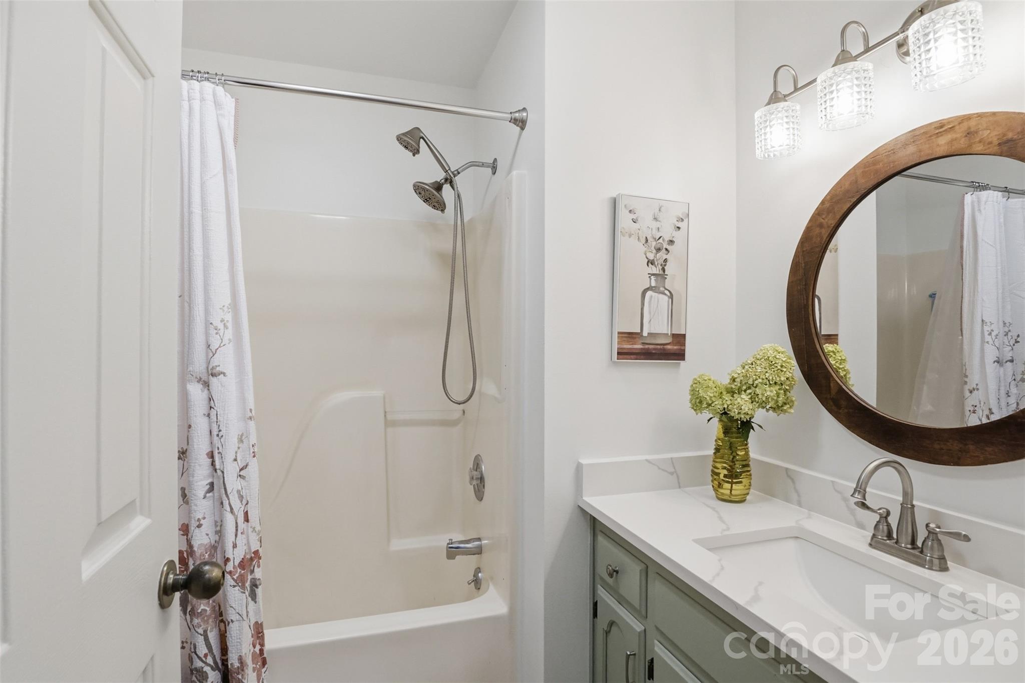 918 Tirzah Road — York