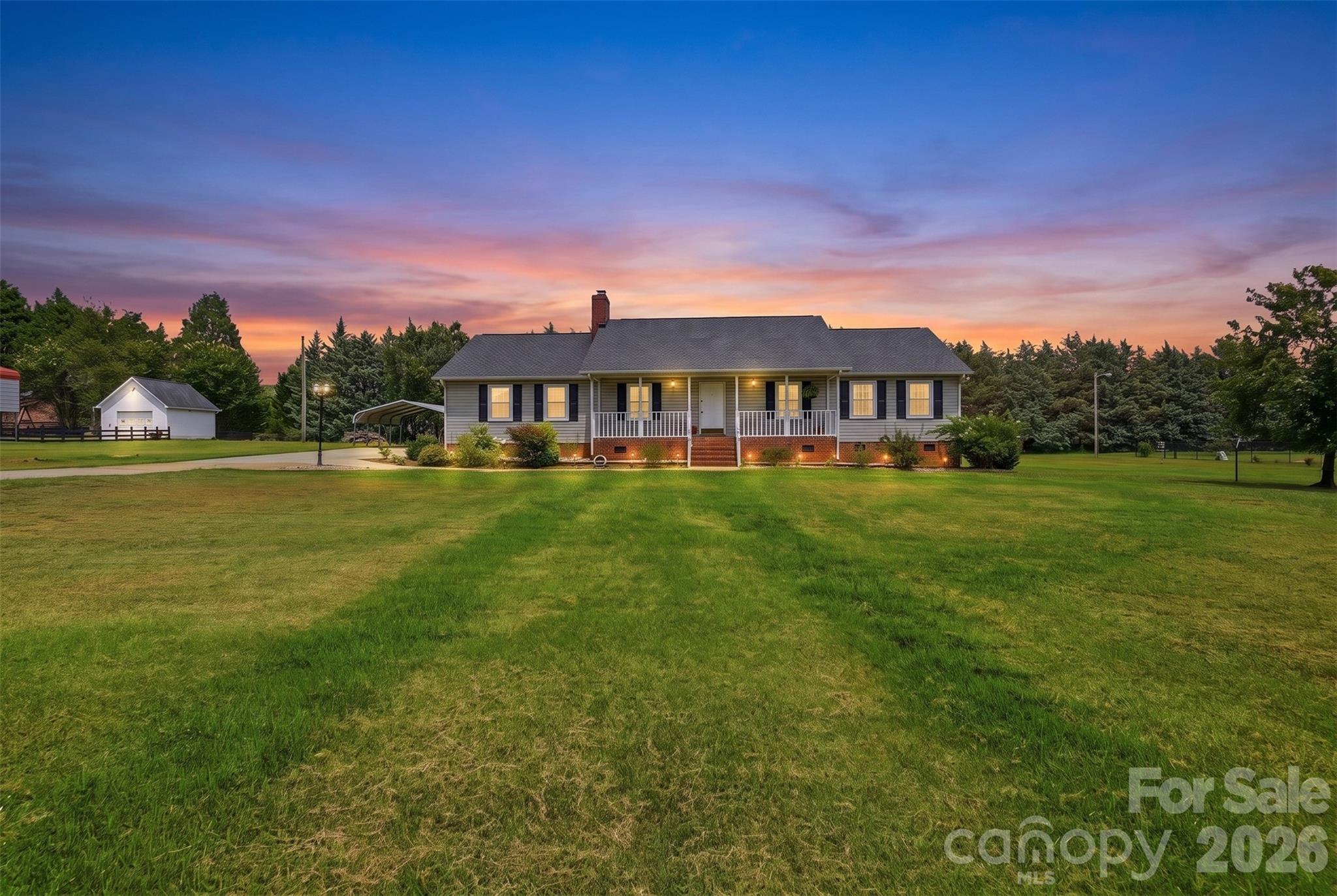 918 Tirzah Road — York