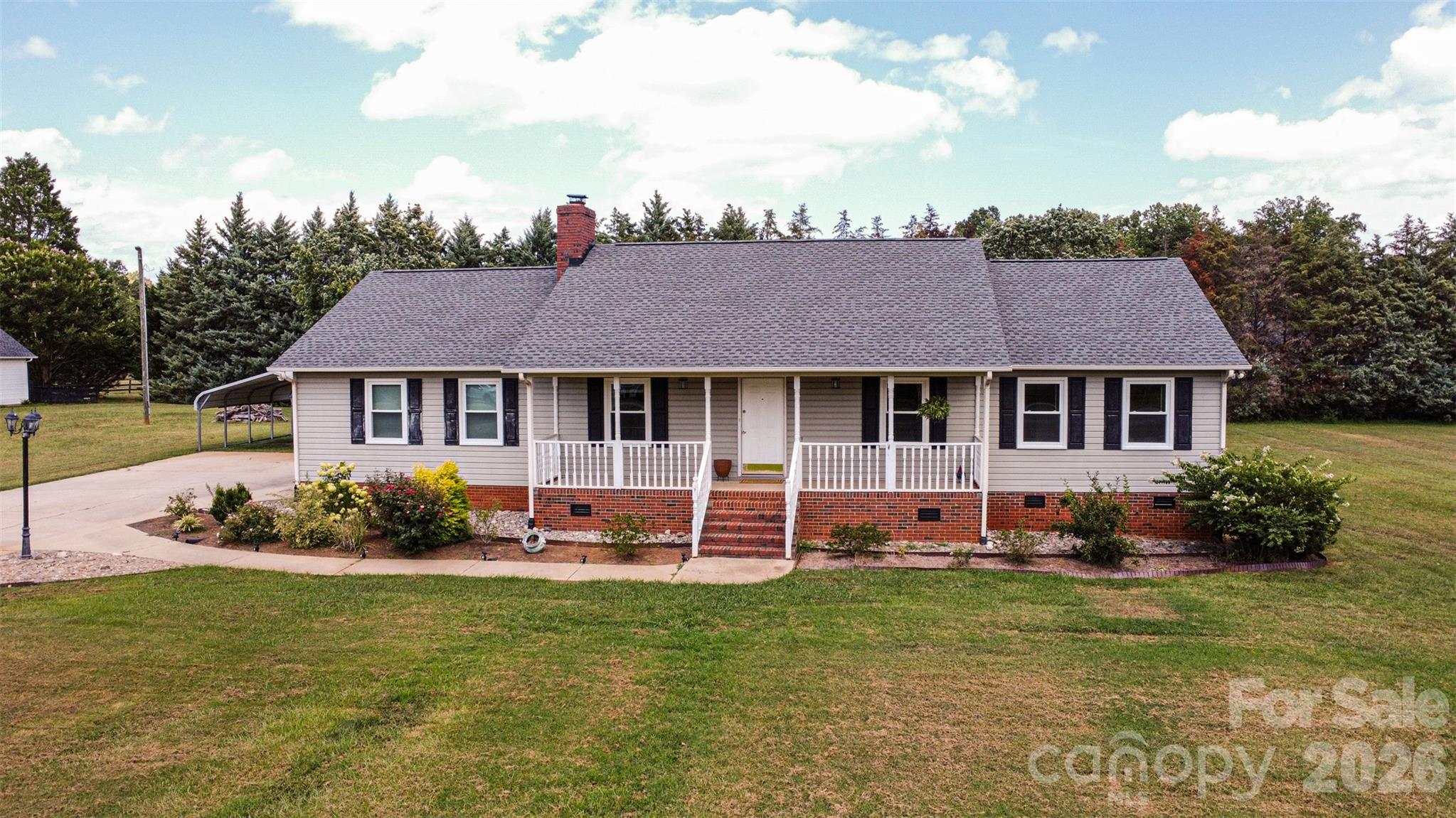 918 Tirzah Road — York