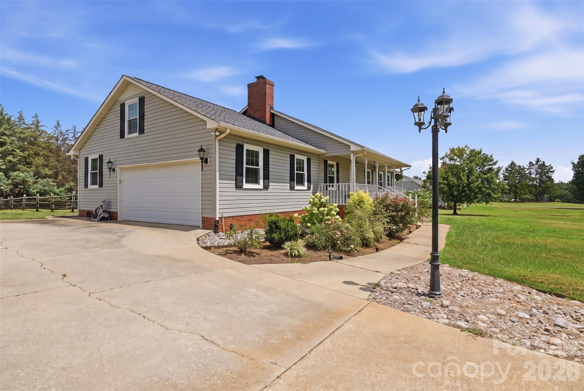 918 Tirzah Road — York