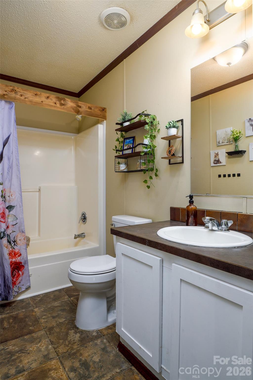 837 Joe Road — Mocksville