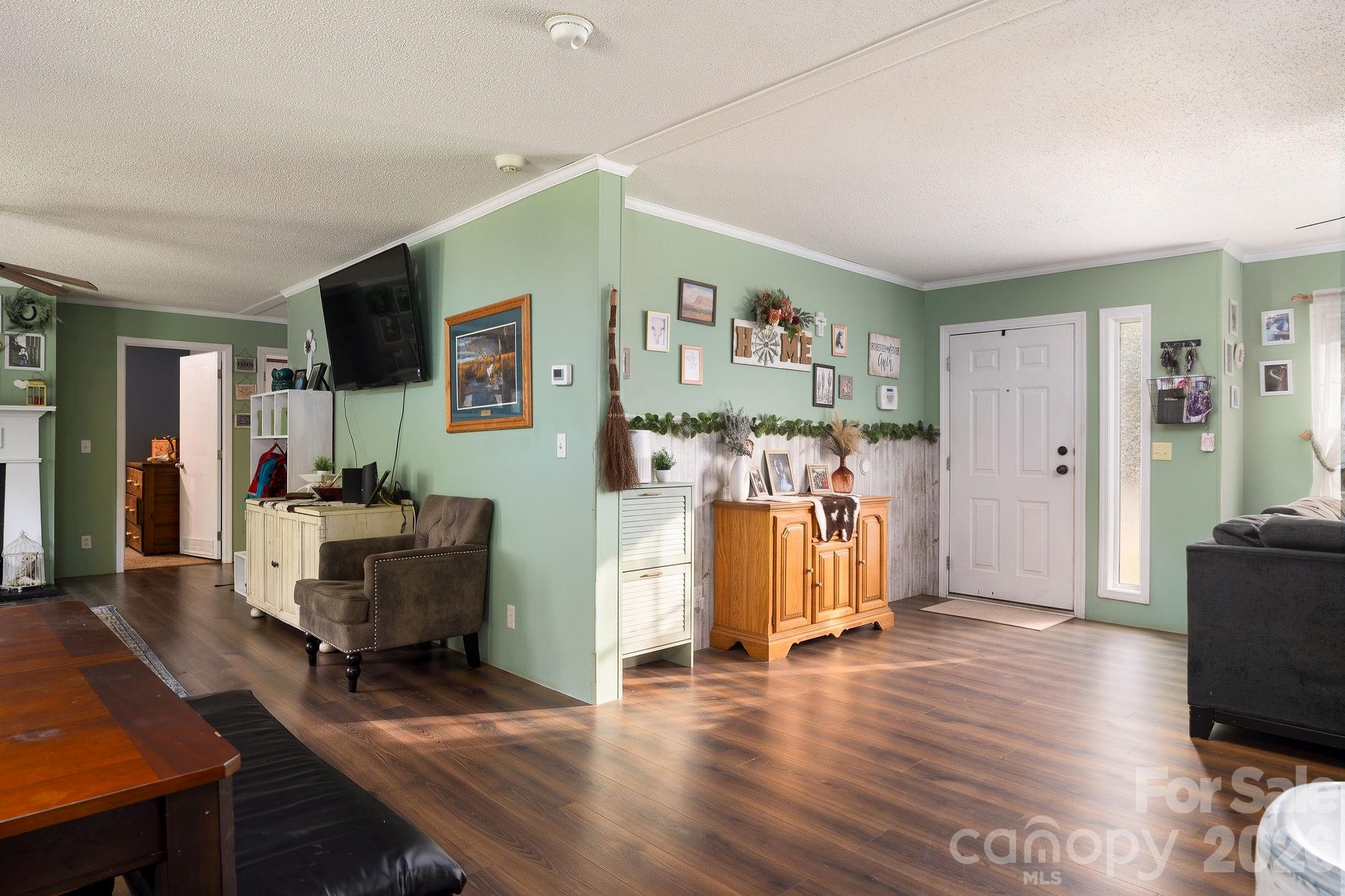 837 Joe Road — Mocksville