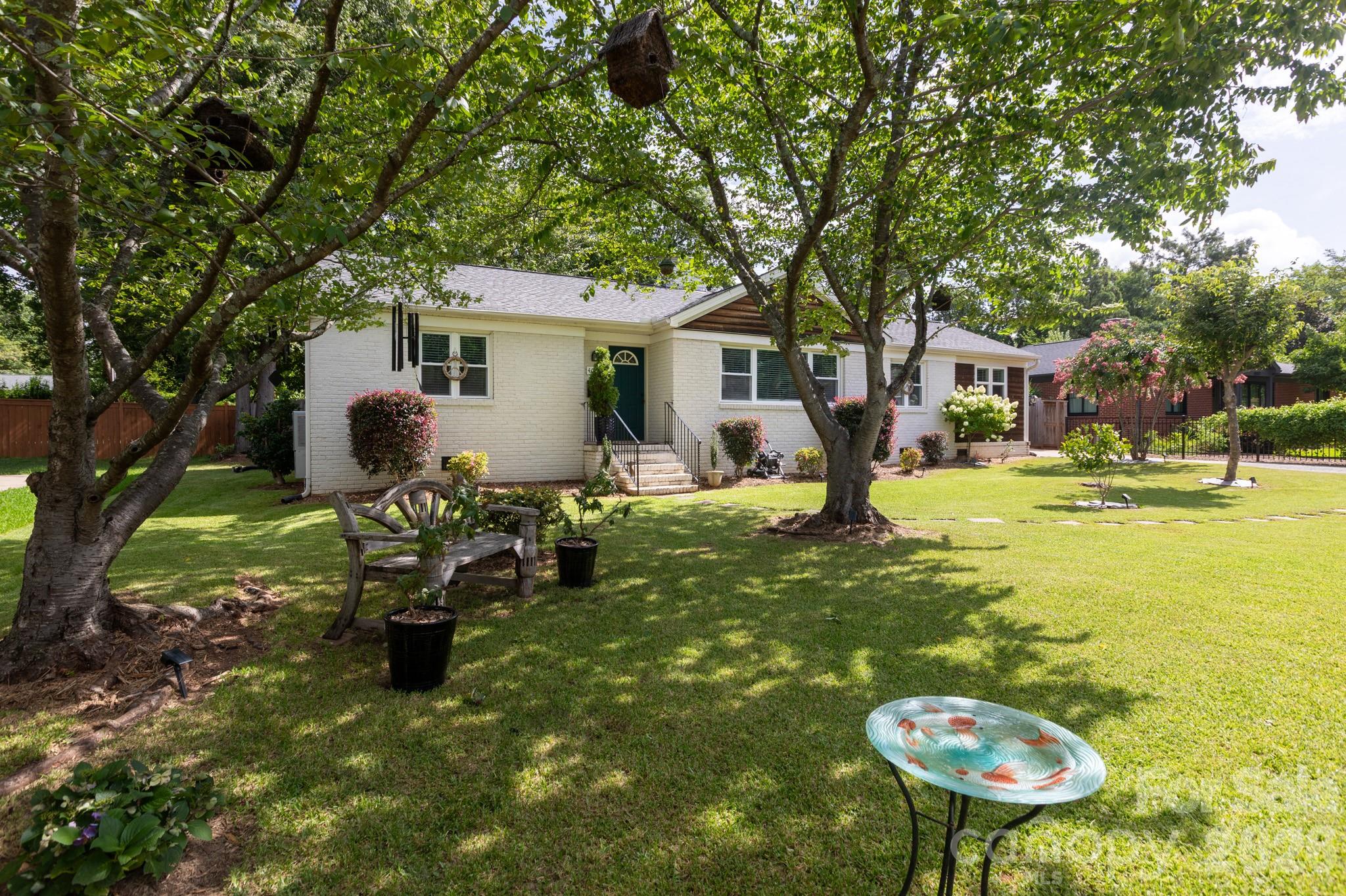 4031 Langhorne Avenue — Charlotte