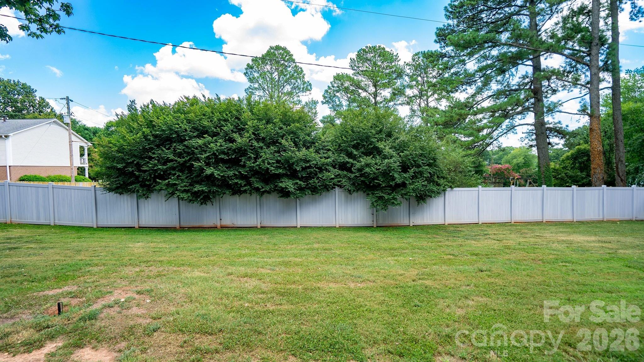 2222 Kings Drive — Gastonia
