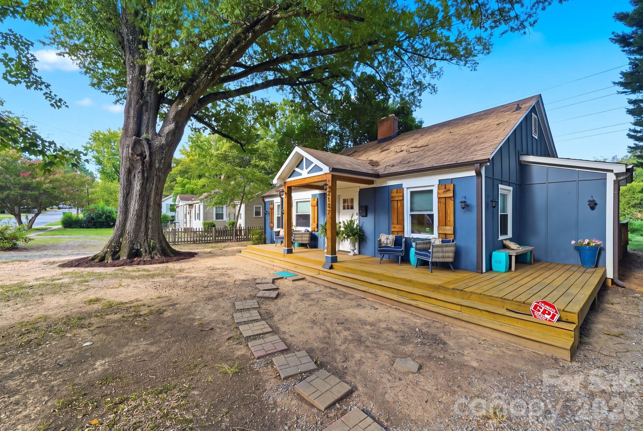 2137 Highland Street — Charlotte