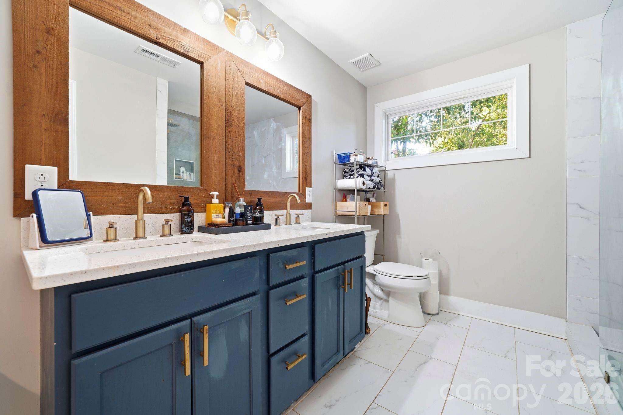 2137 Highland Street — Charlotte