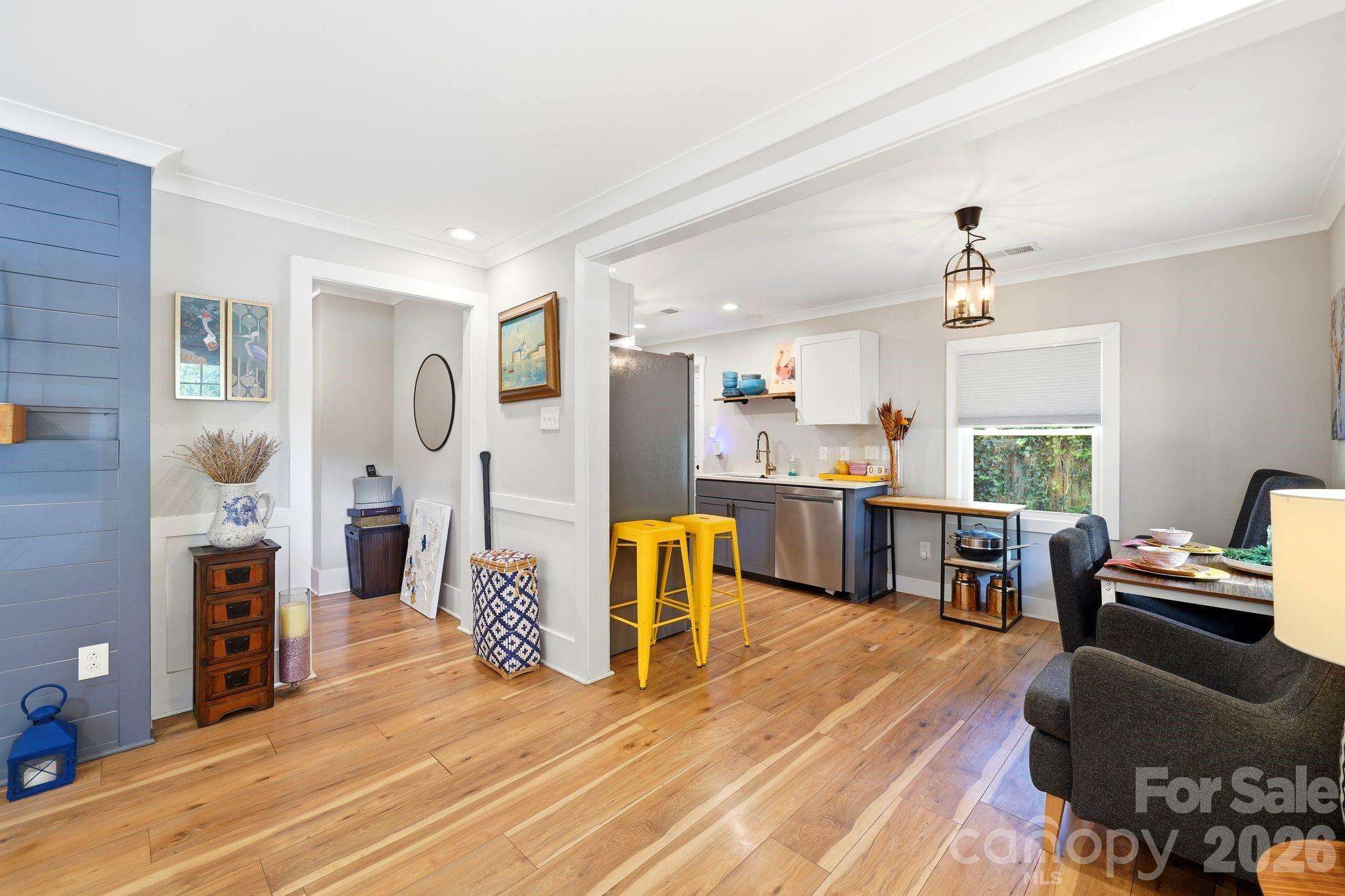 2137 Highland Street — Charlotte