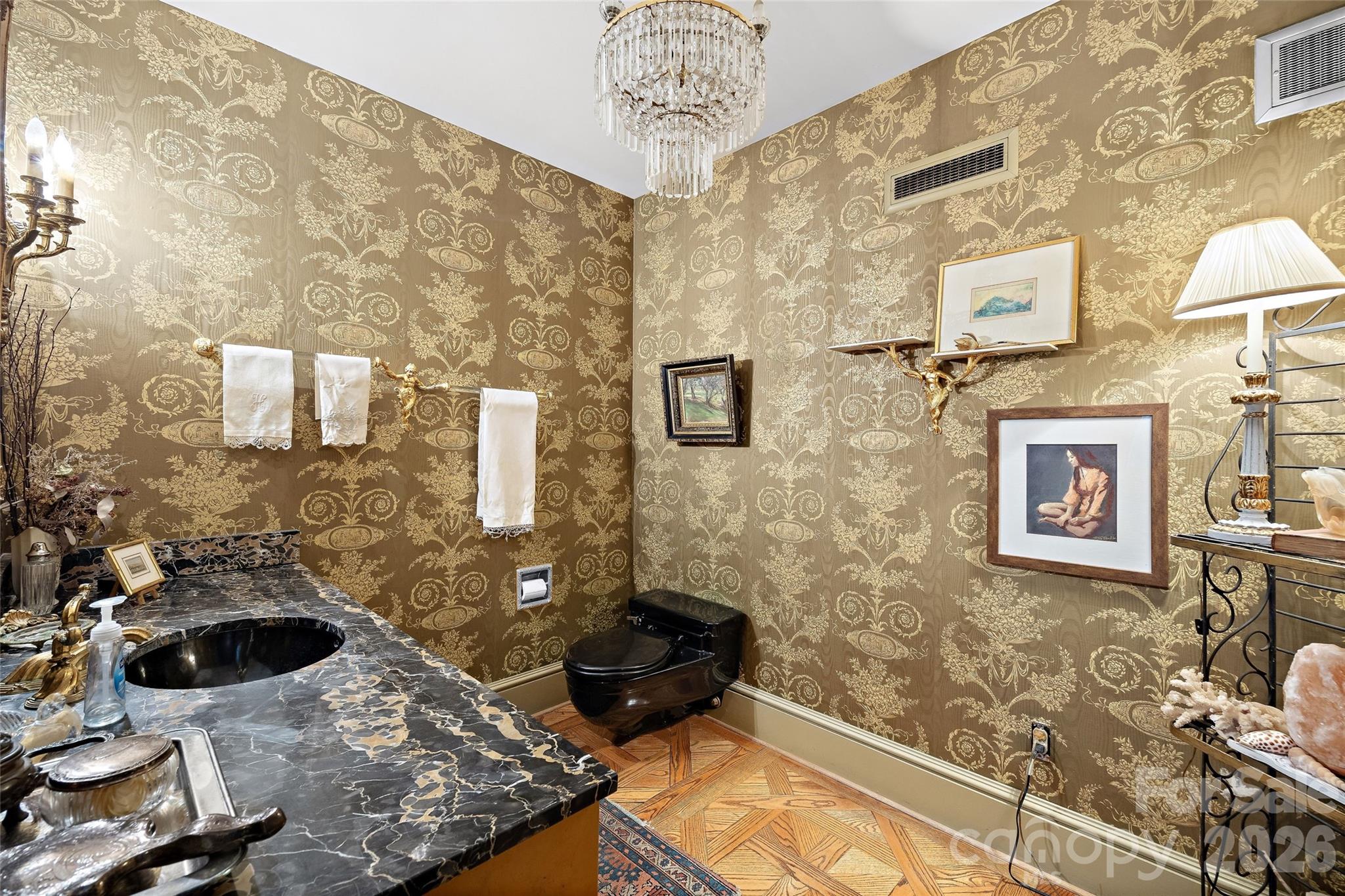 832 Wren Road — Gastonia