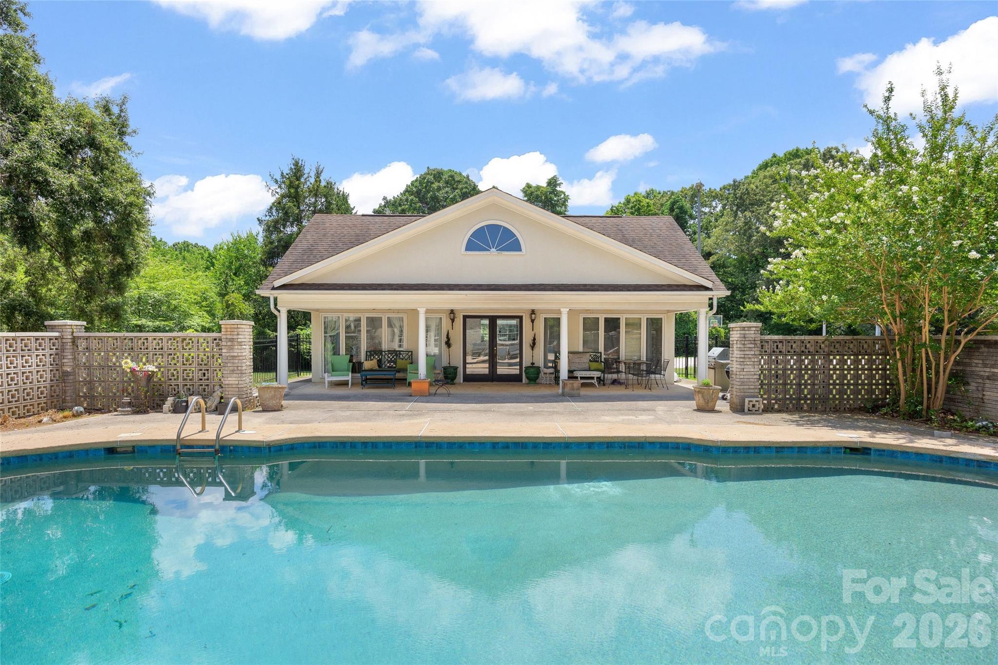 832 Wren Road — Gastonia