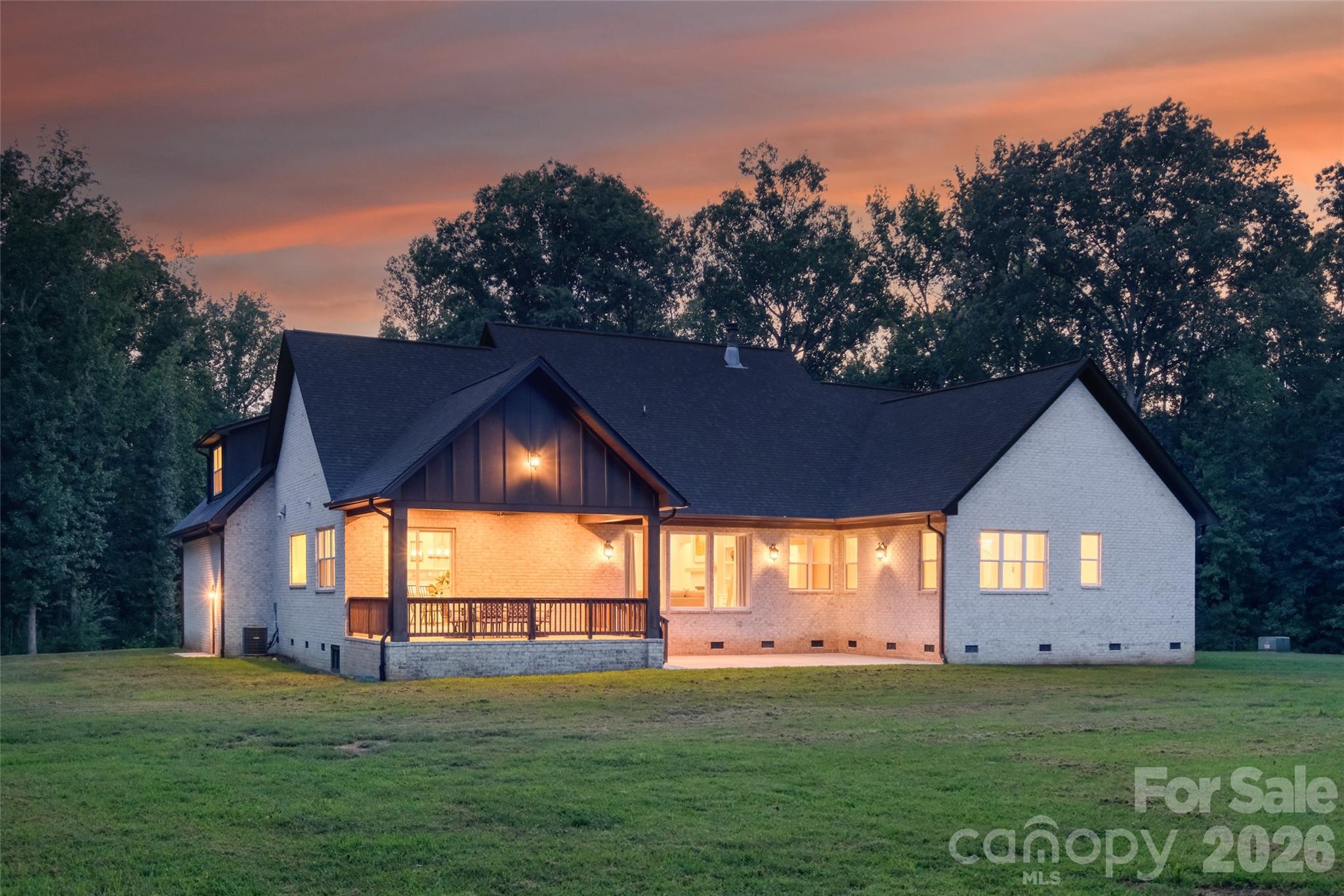 9401 Deer Run Road — Waxhaw