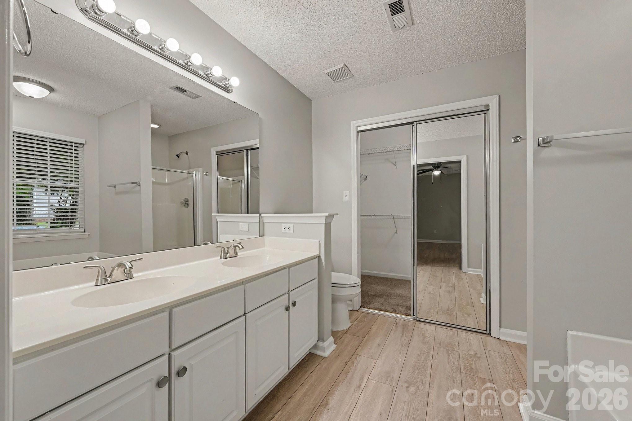8722 Woodhill Manor Court — Charlotte
