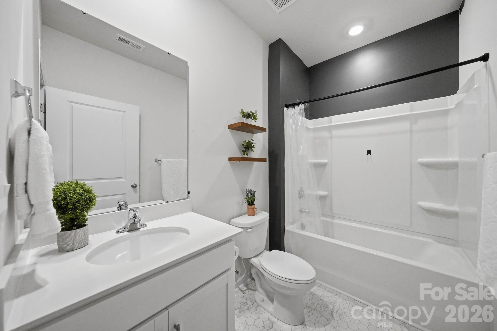 145 Old Home Road — Statesville