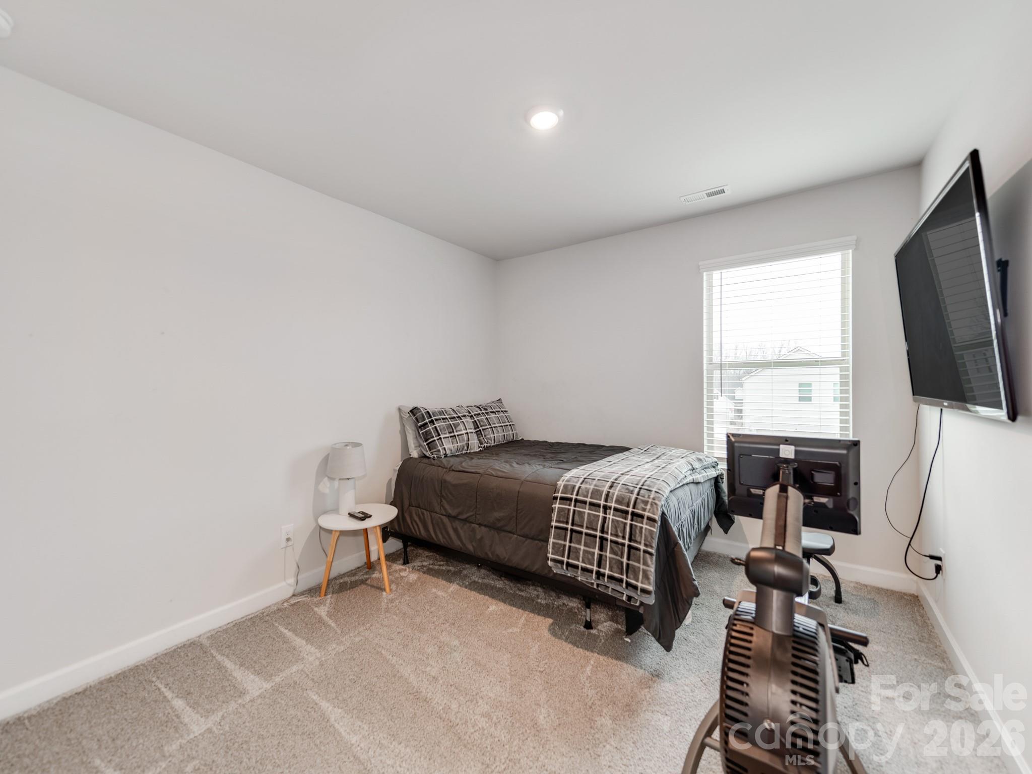 438 Nixon Road — Belmont
