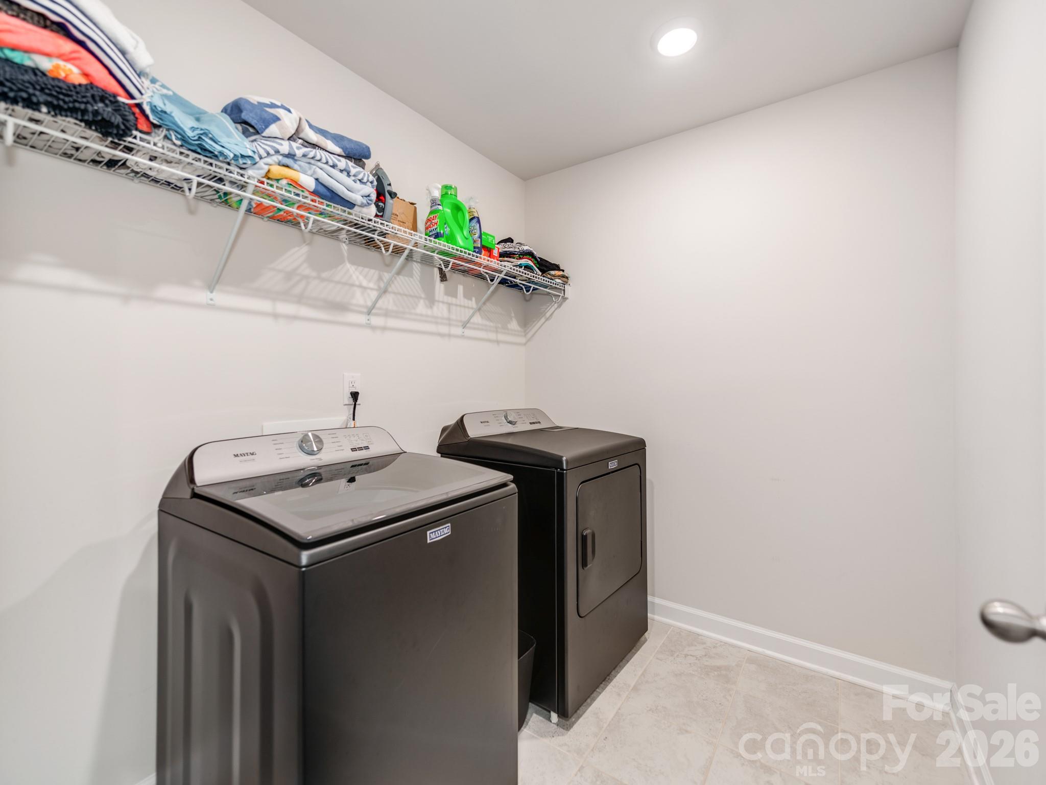 438 Nixon Road — Belmont