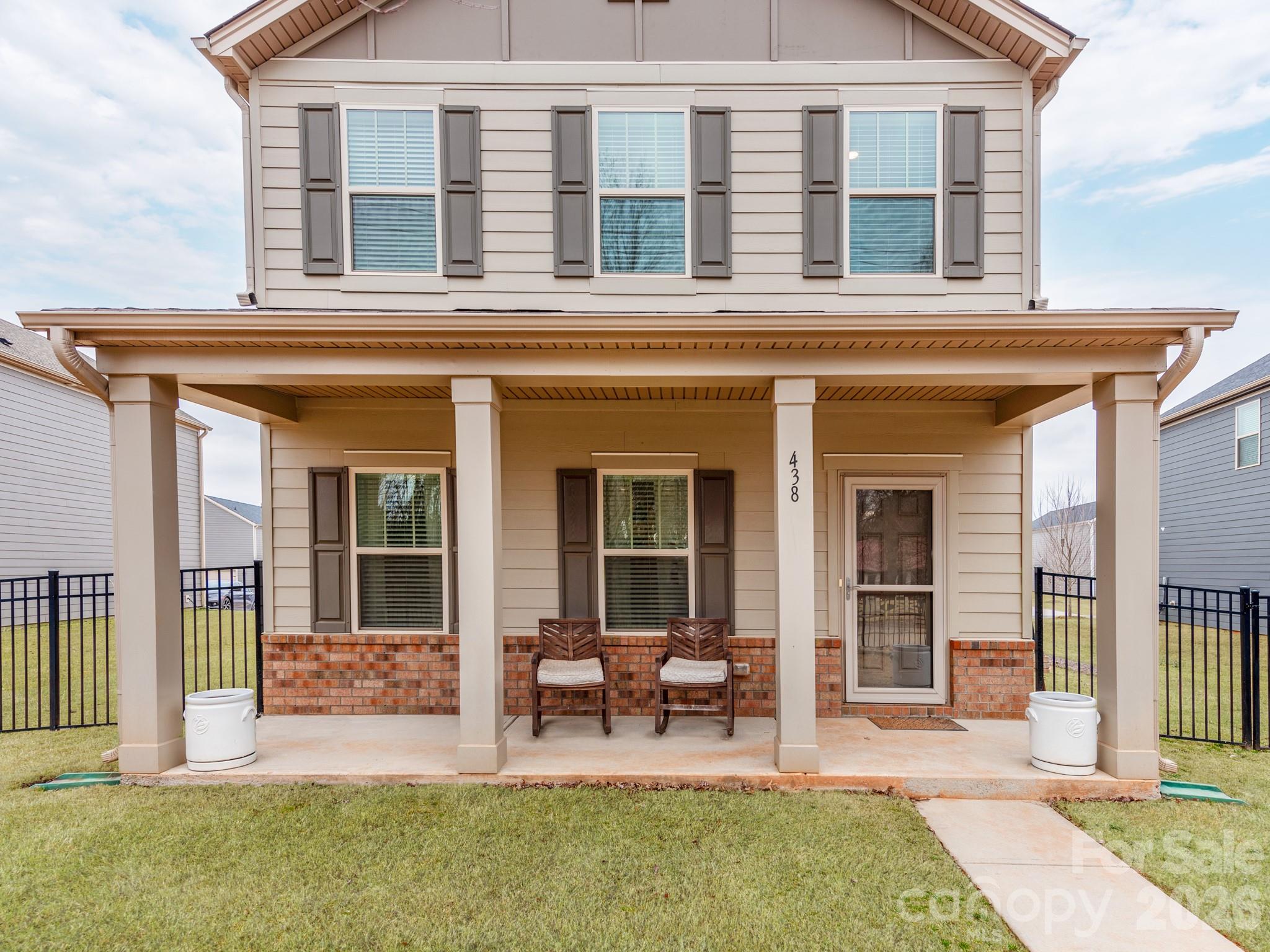 438 Nixon Road — Belmont