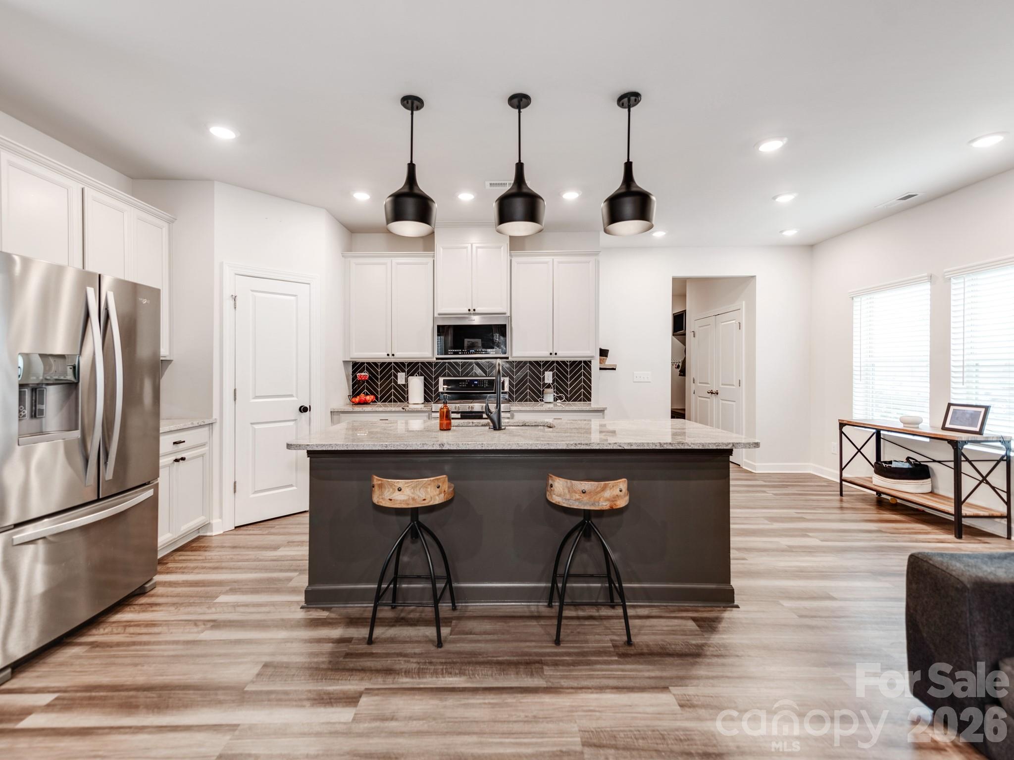 438 Nixon Road — Belmont