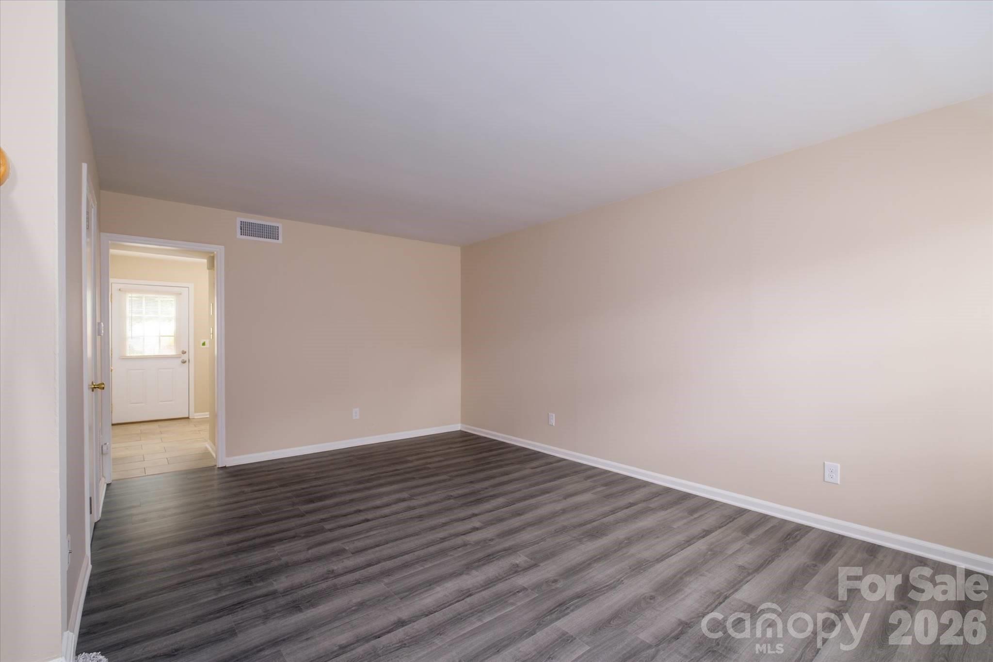 6810 Farmingdale Drive #D — Charlotte