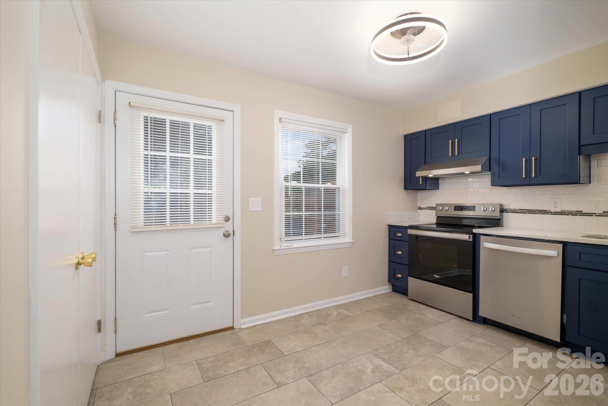 6810 Farmingdale Drive #D — Charlotte