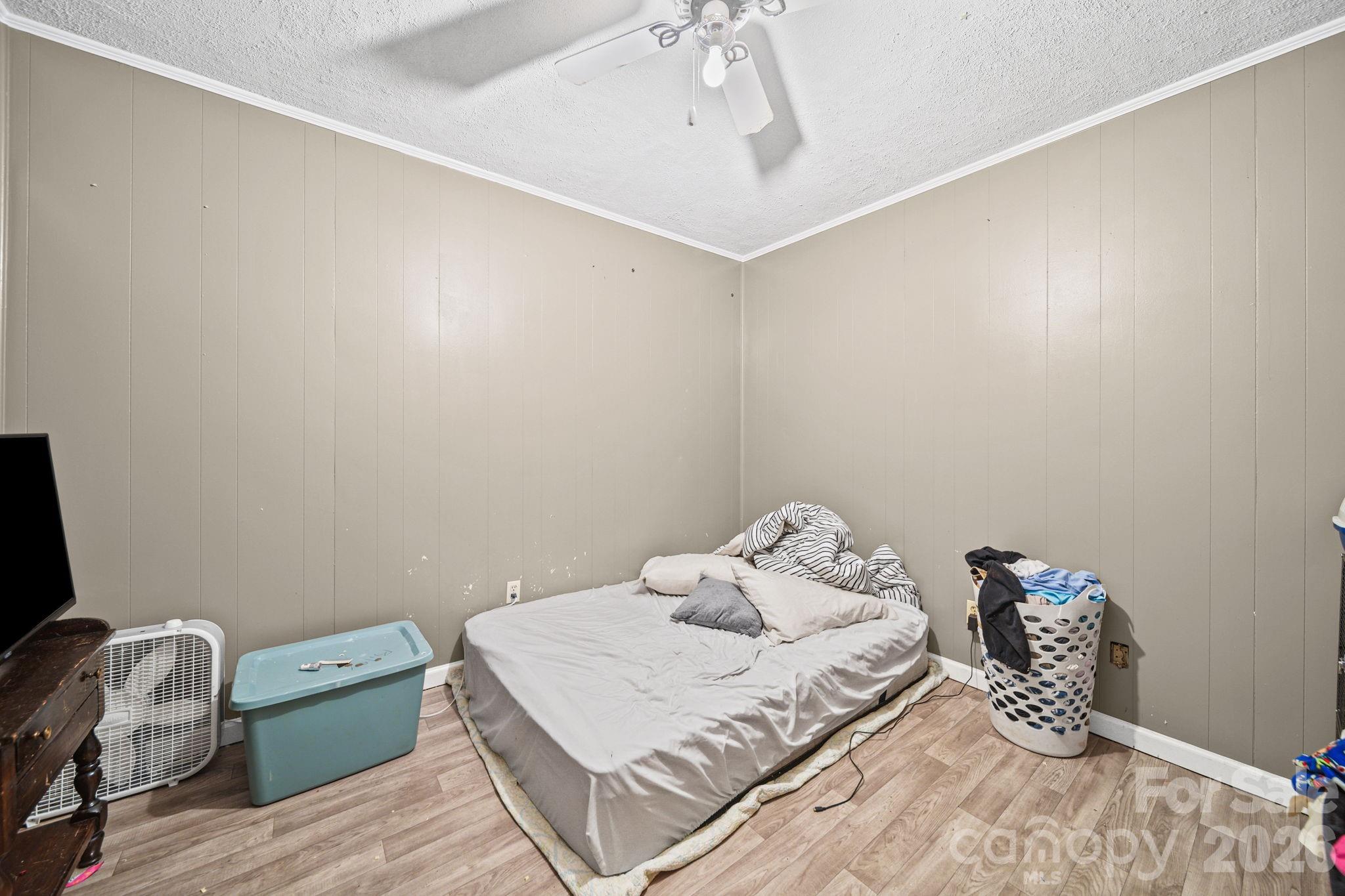 6643 Wards Gap Road — Casar