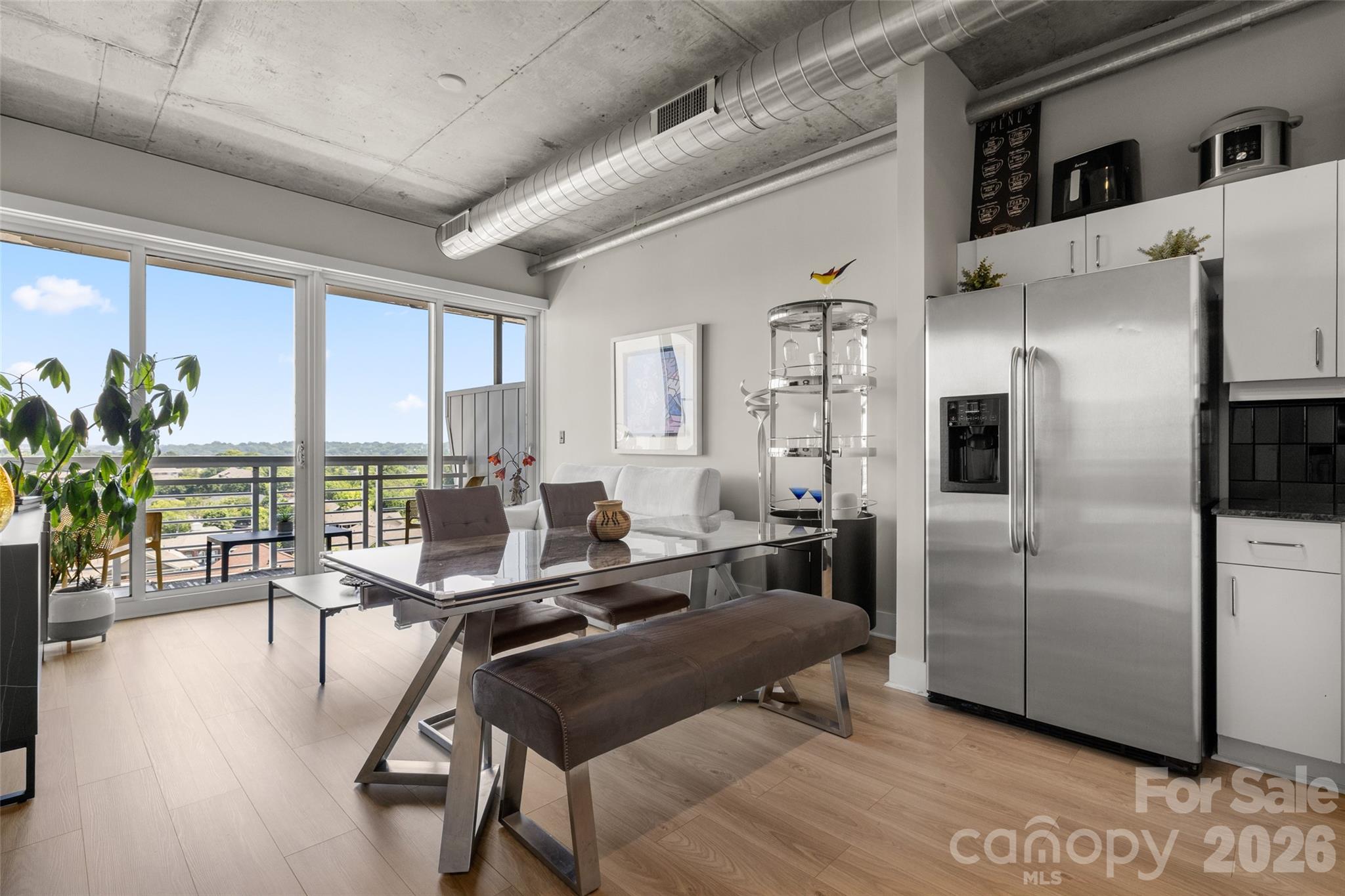 505 E 6th Street #915 — Charlotte