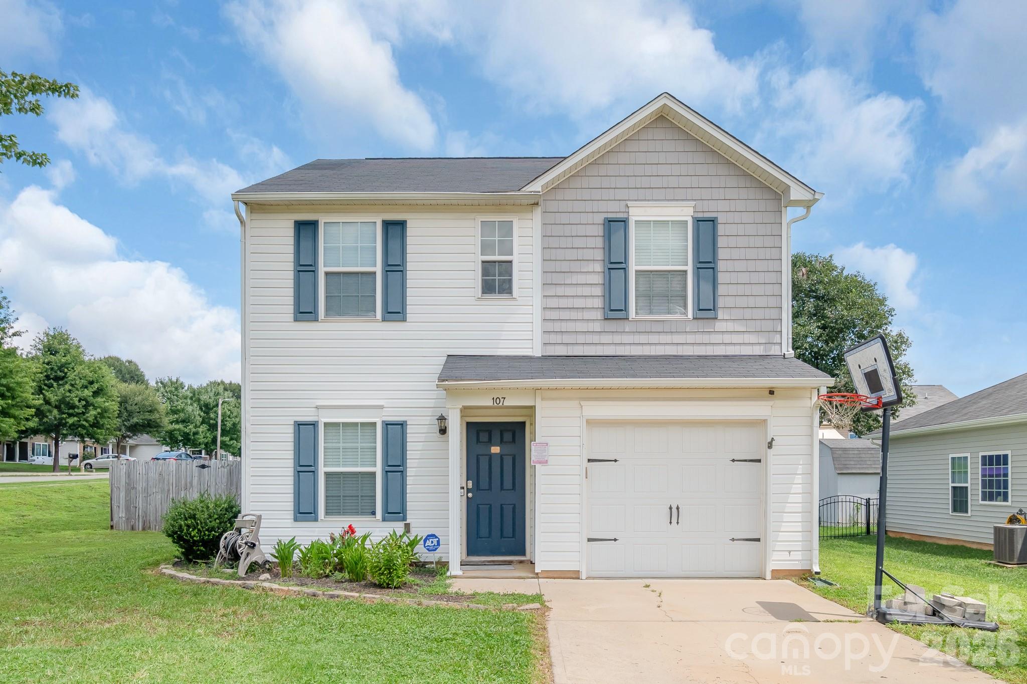107 Olivia Lane — Lincolnton