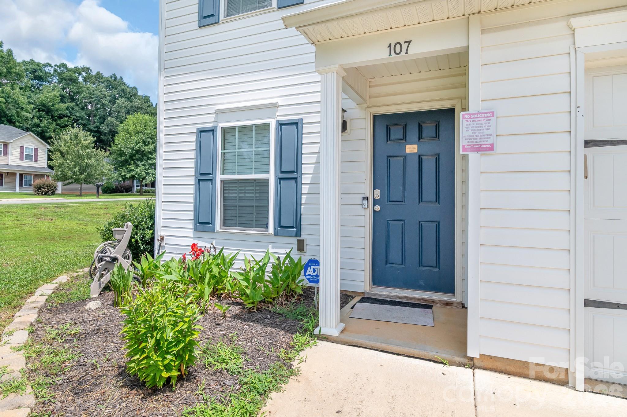 107 Olivia Lane — Lincolnton