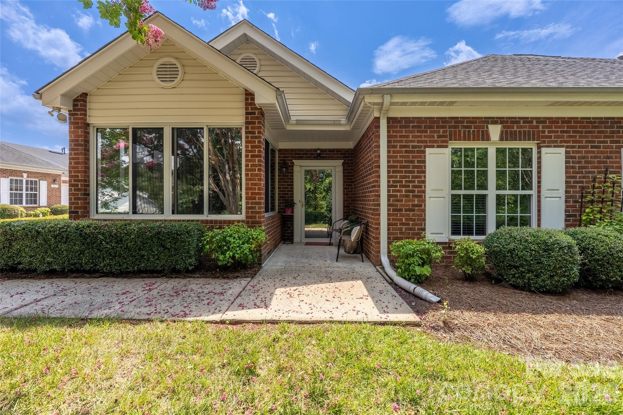 14617 Penmore Lane — Charlotte