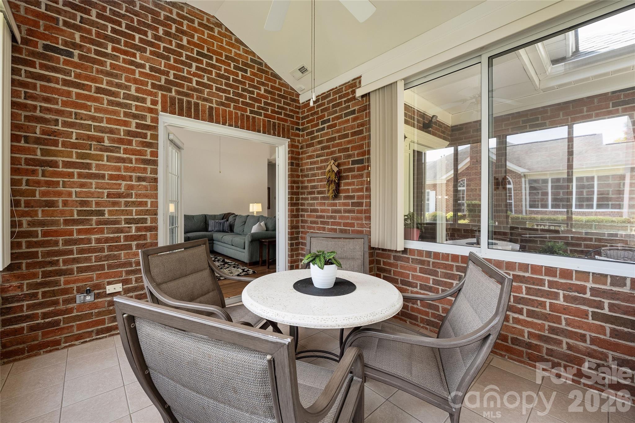 14617 Penmore Lane — Charlotte