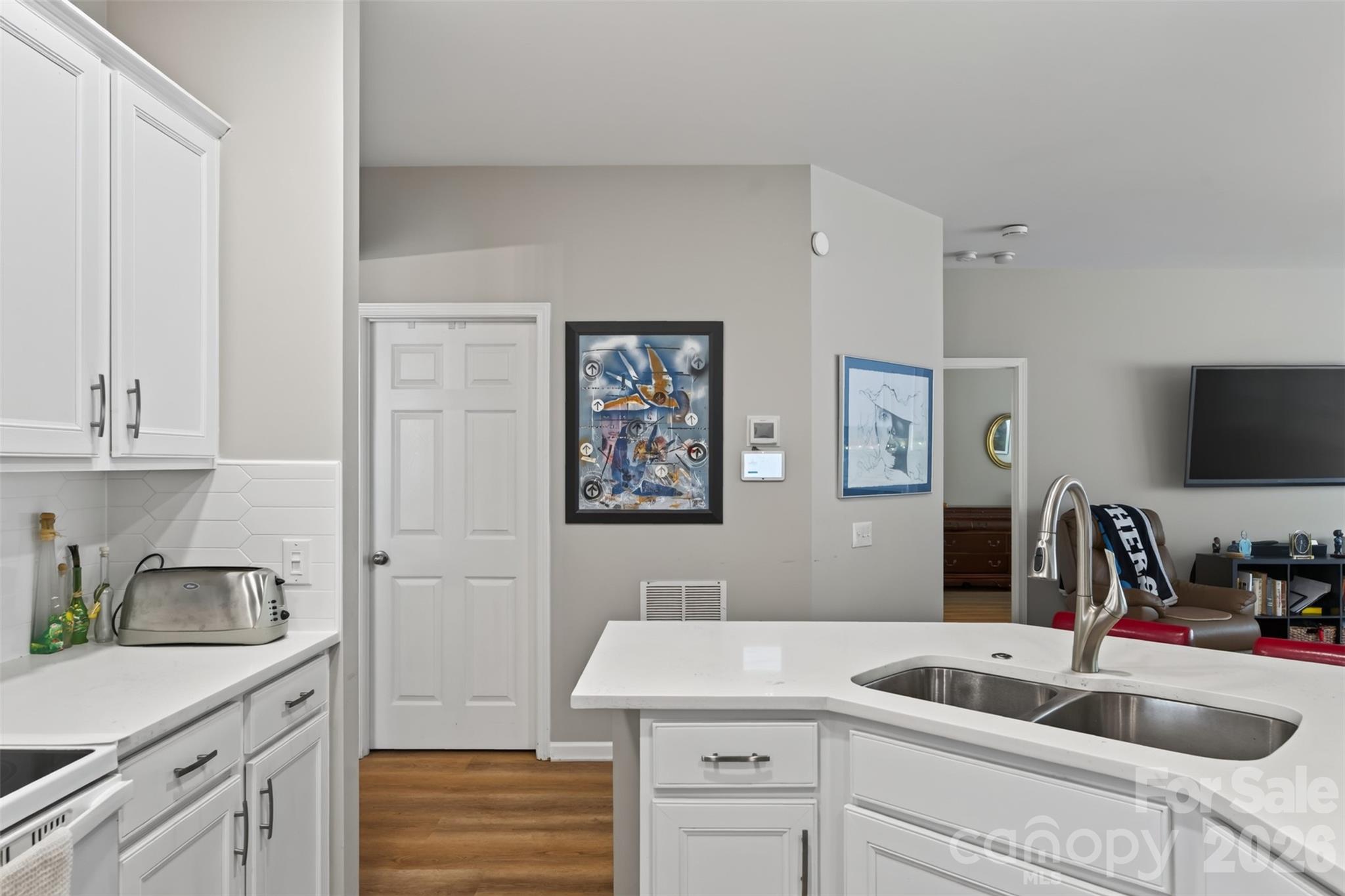 9114 Beaver Brook Way — Charlotte