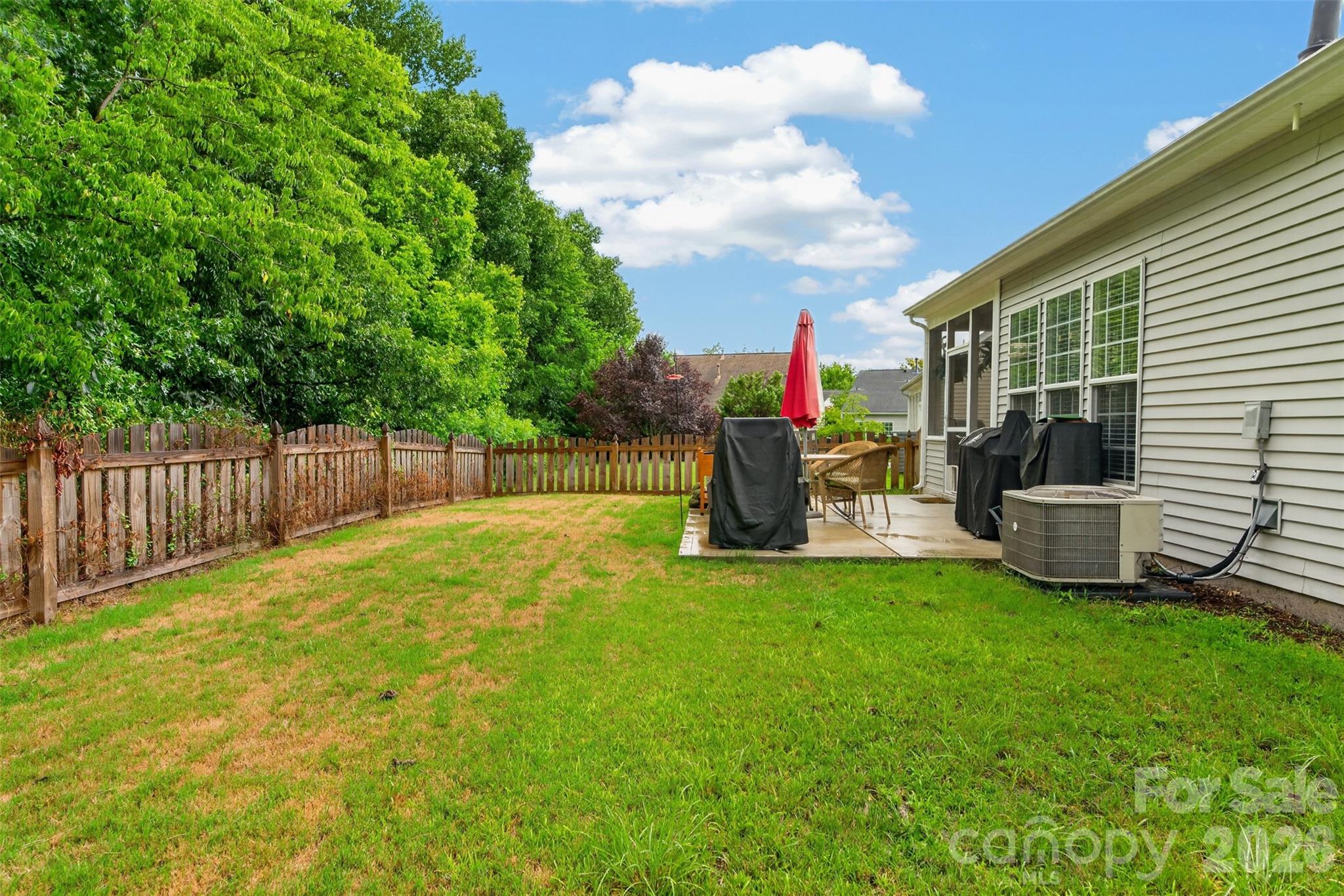9114 Beaver Brook Way — Charlotte