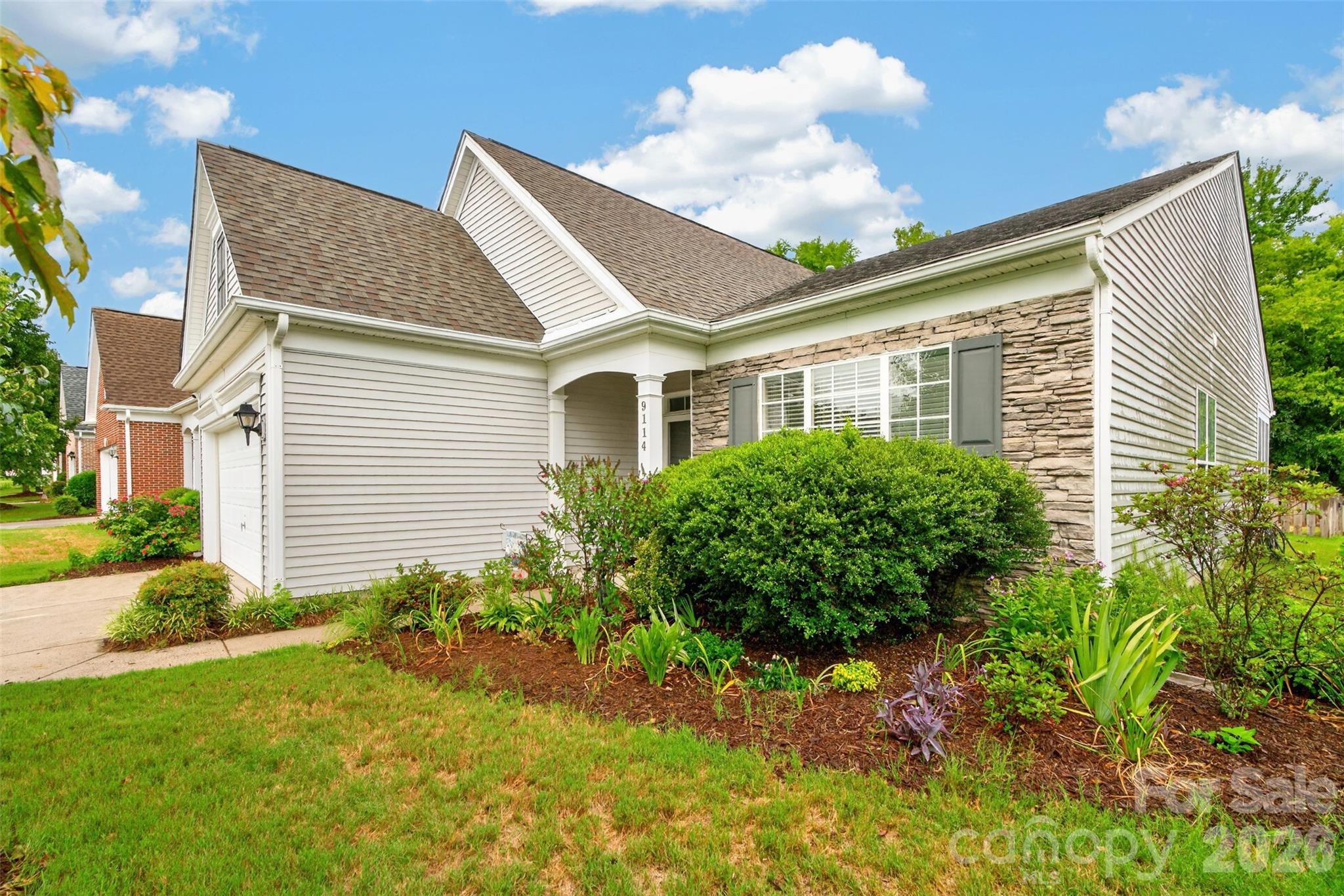 9114 Beaver Brook Way — Charlotte