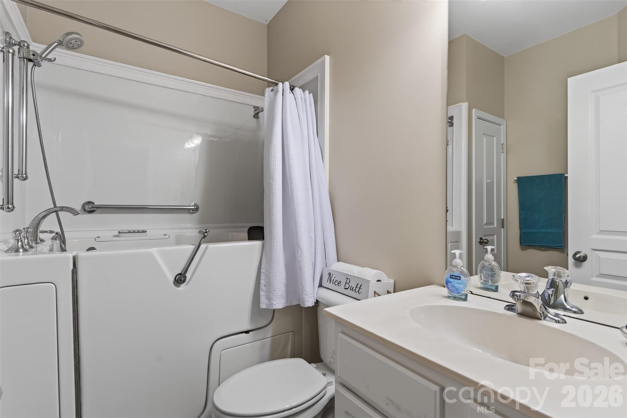 9114 Beaver Brook Way — Charlotte