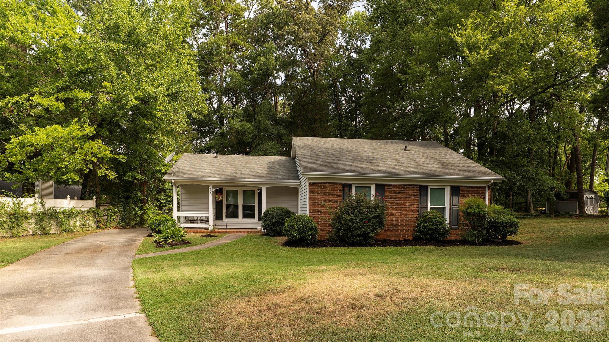 5209 Birchbark Lane — Charlotte