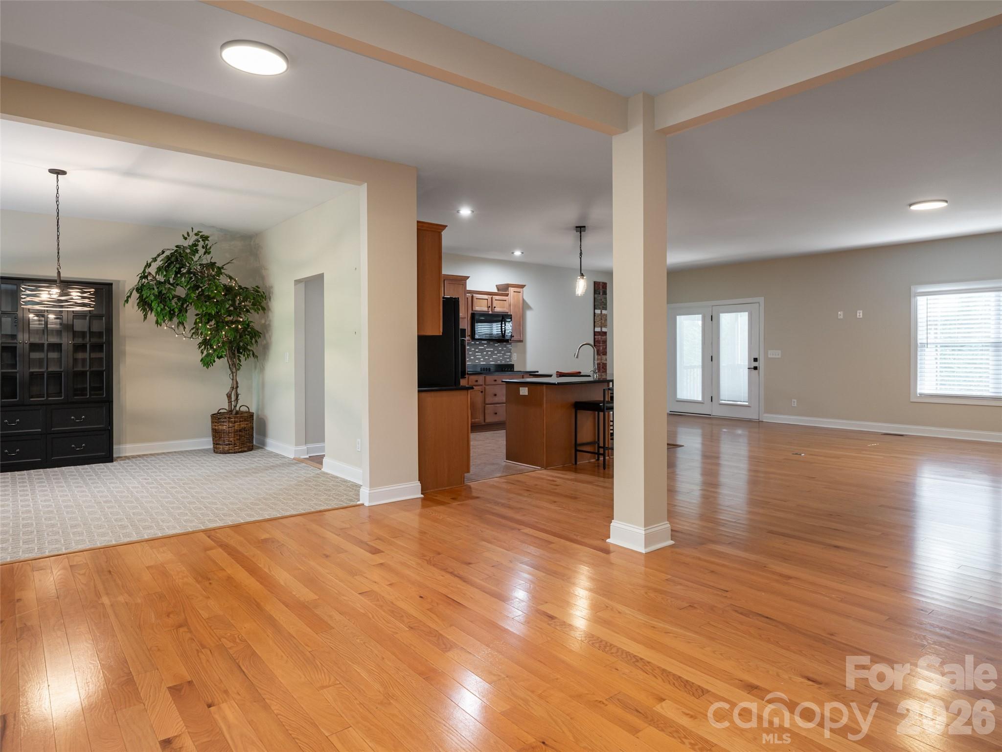 125 Craggy Street — Black Mountain