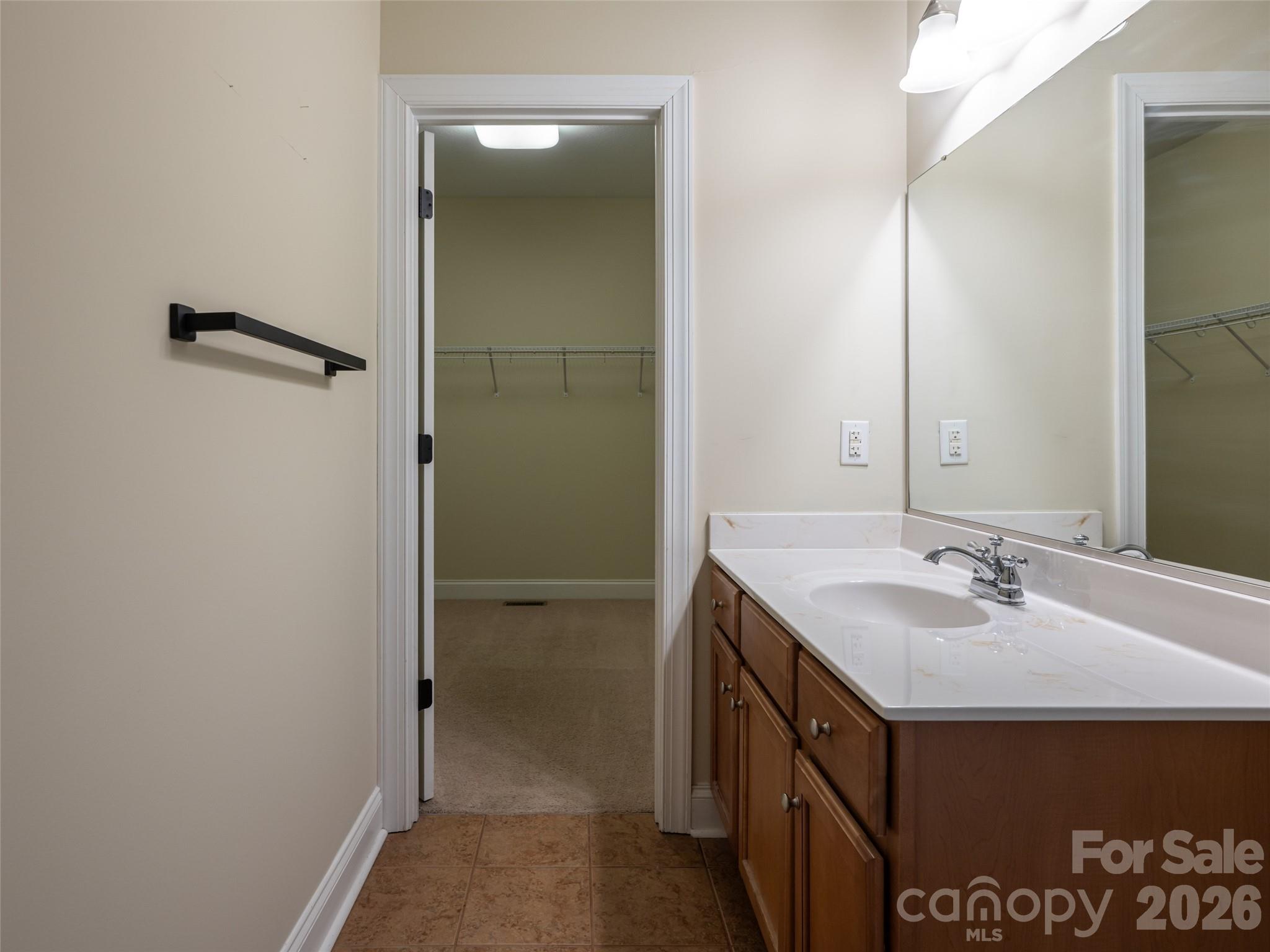 125 Craggy Street — Black Mountain