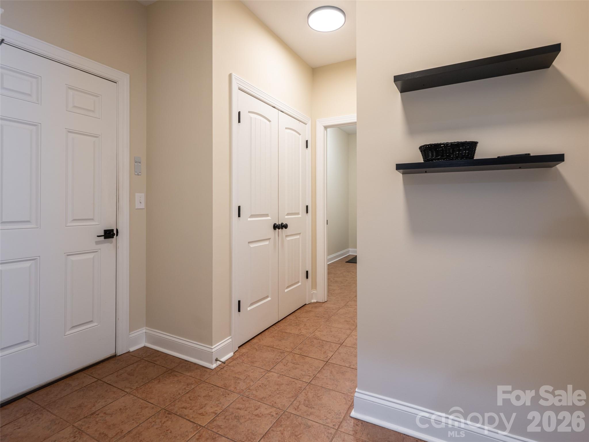 125 Craggy Street — Black Mountain