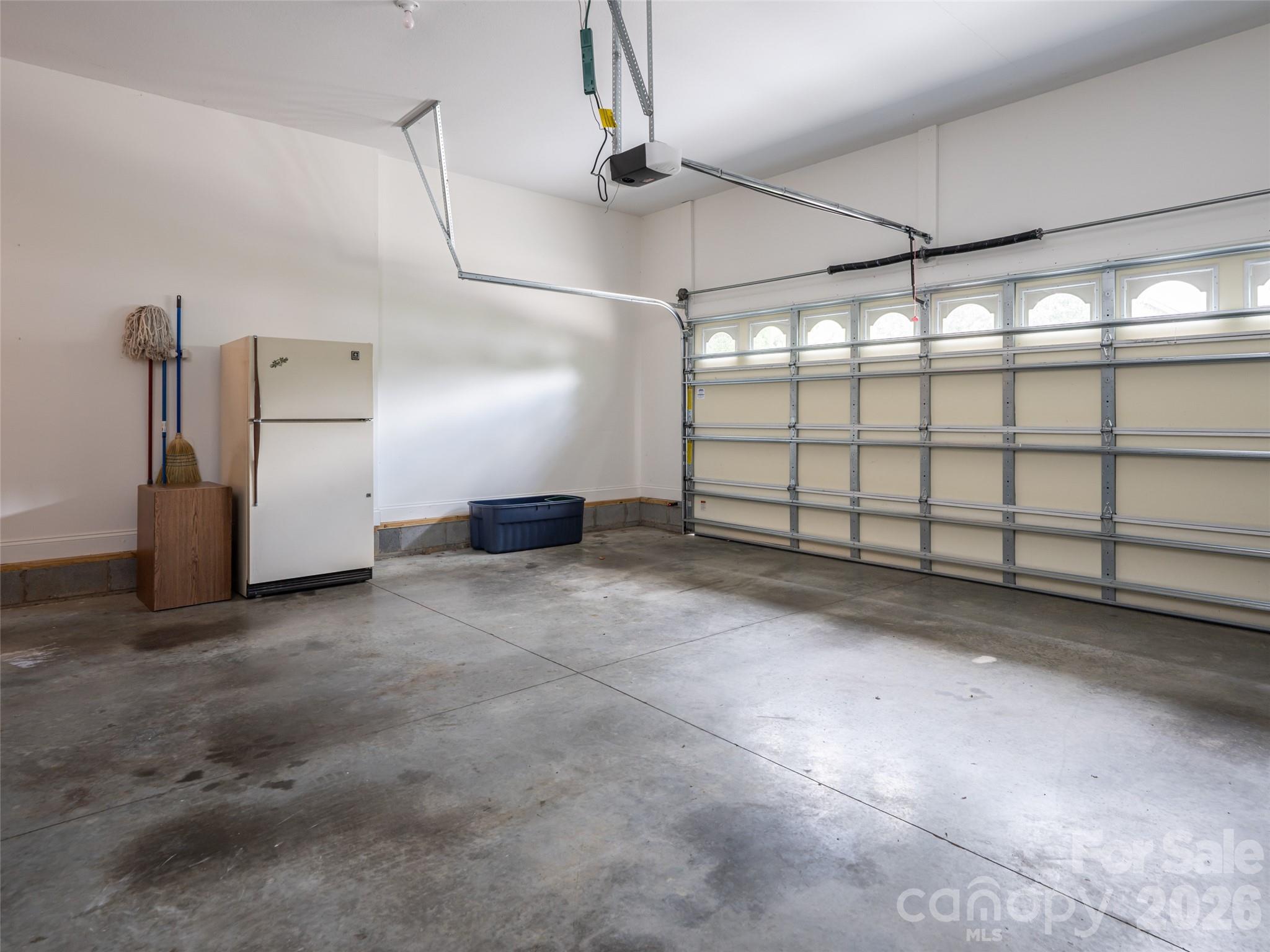 125 Craggy Street — Black Mountain