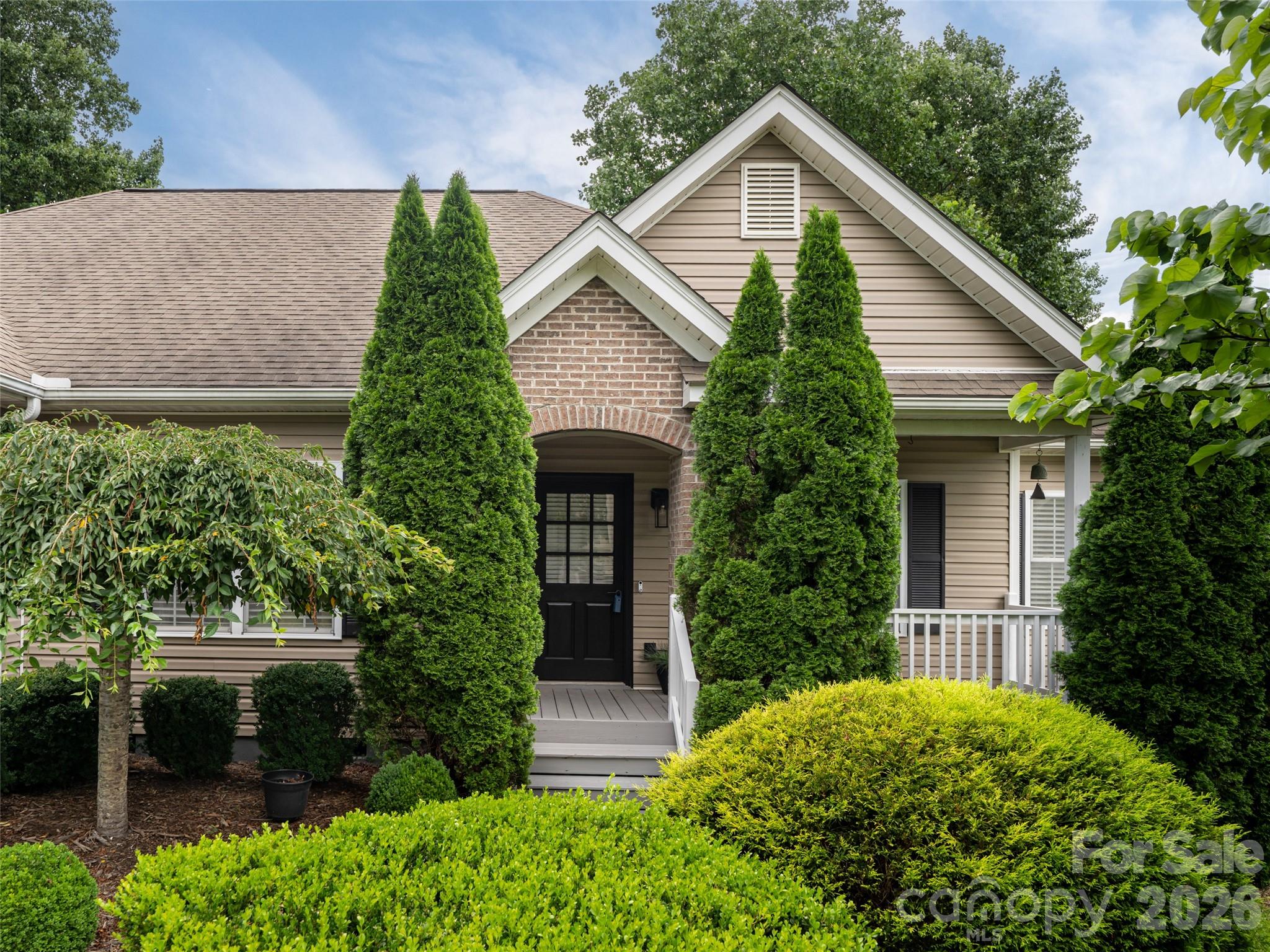 125 Craggy Street — Black Mountain