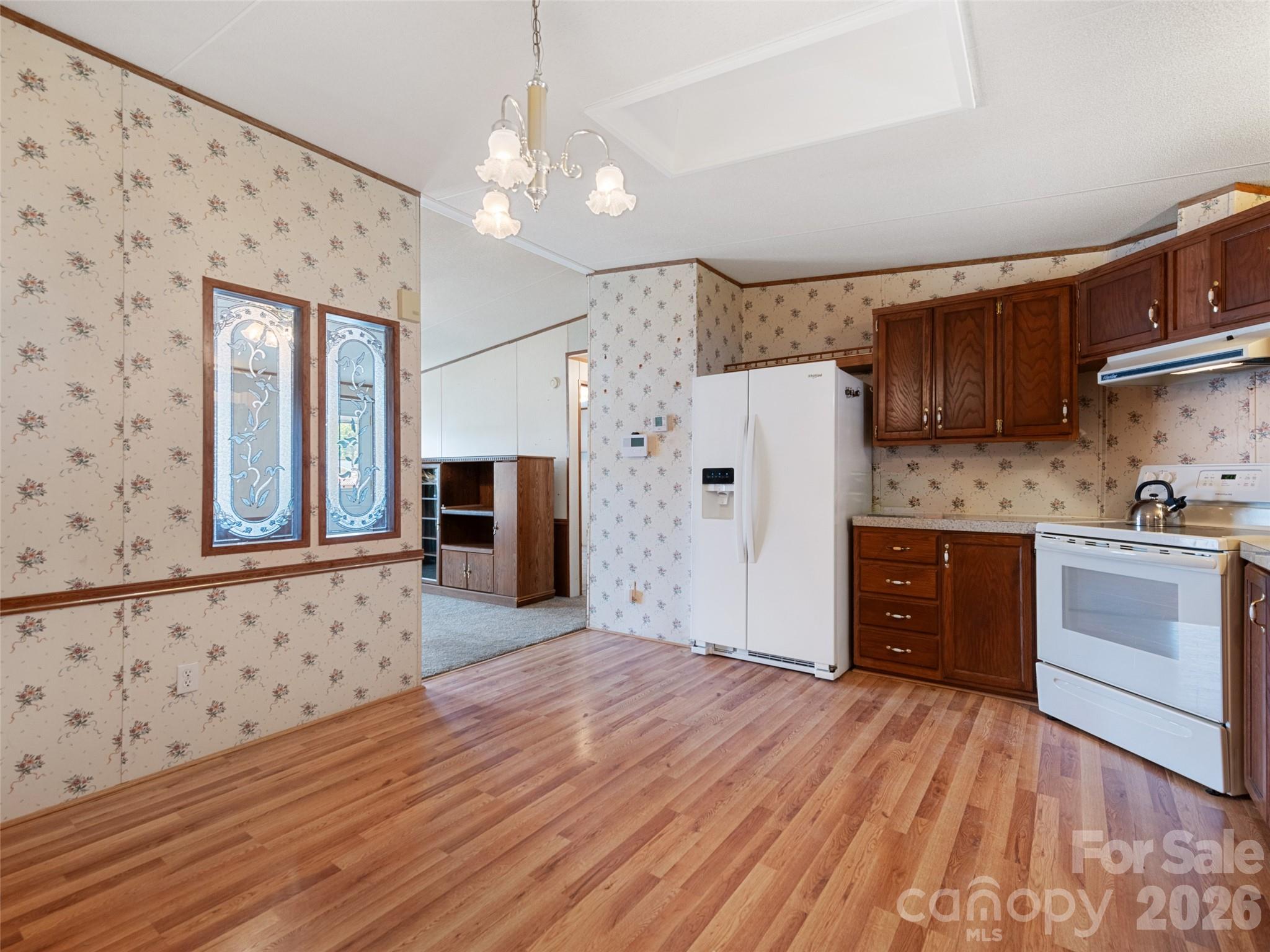39 Spruce Street — Waynesville