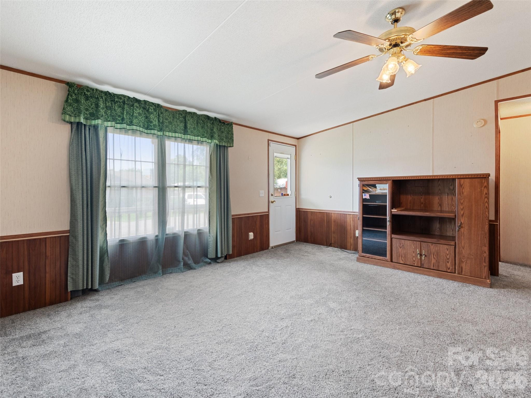 39 Spruce Street — Waynesville