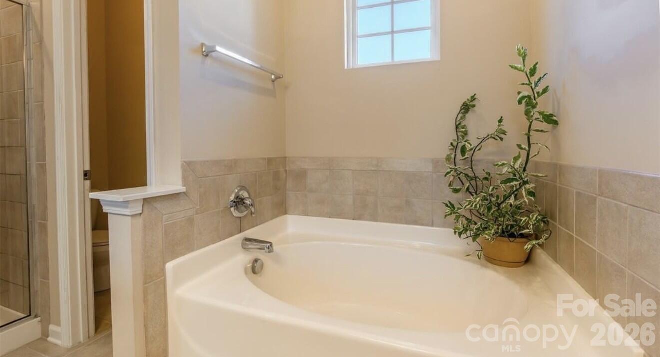 555 Pine Links Drive — Tega Cay