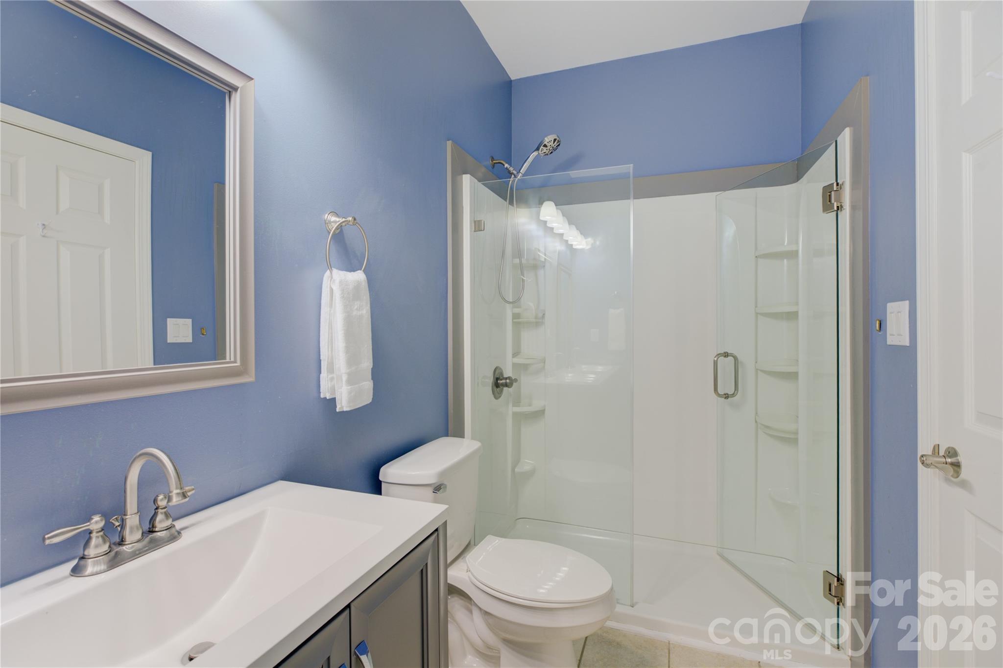 16815 Crosshaven Drive — Charlotte
