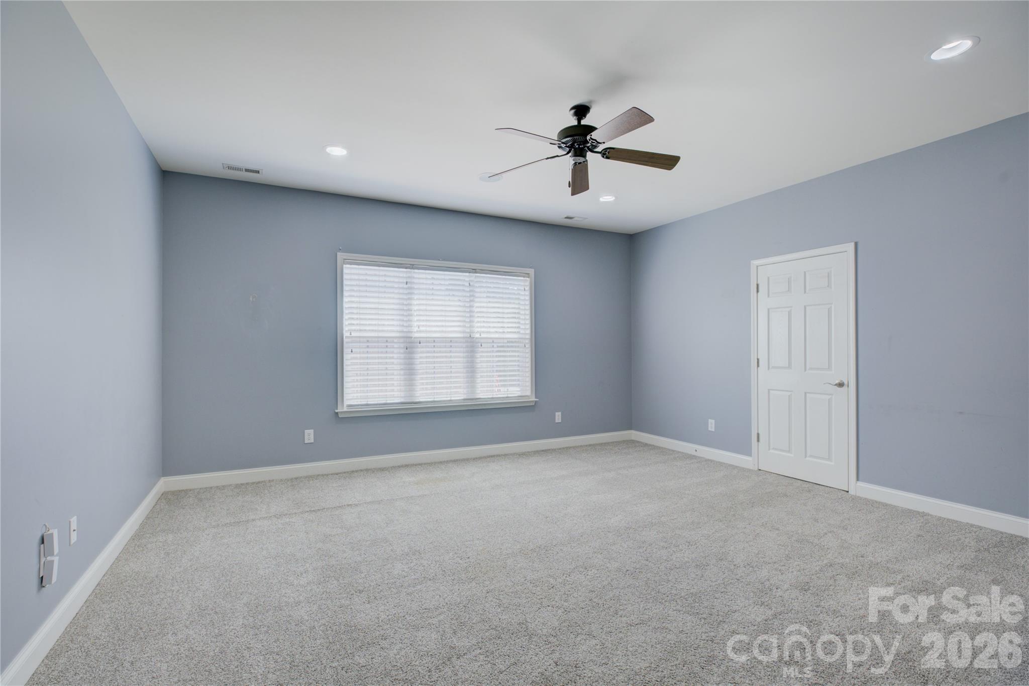 16815 Crosshaven Drive — Charlotte