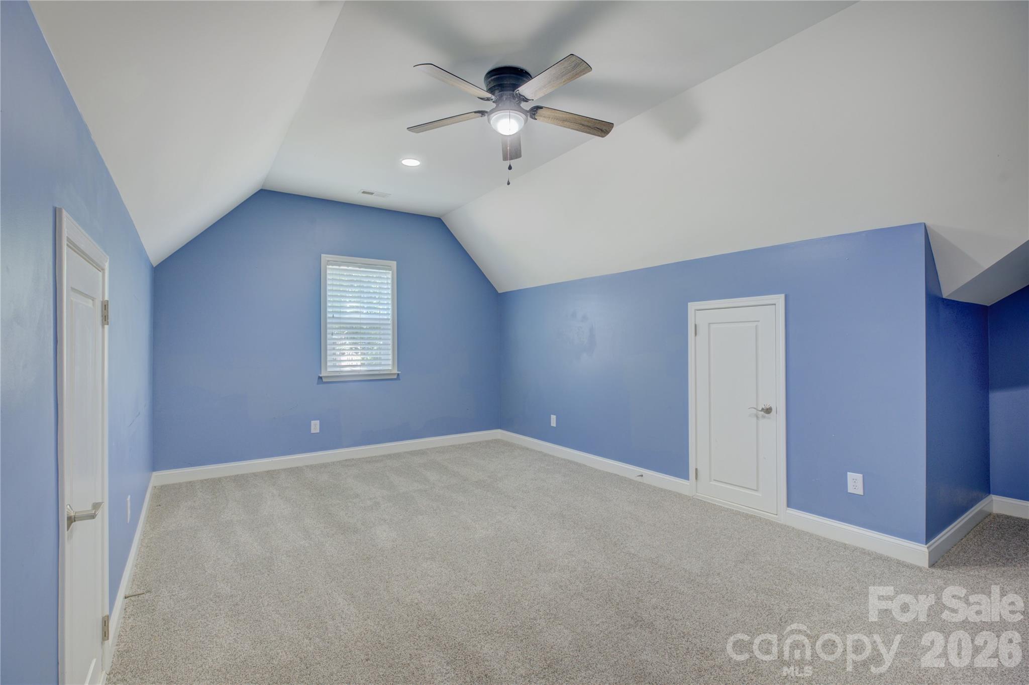 16815 Crosshaven Drive — Charlotte