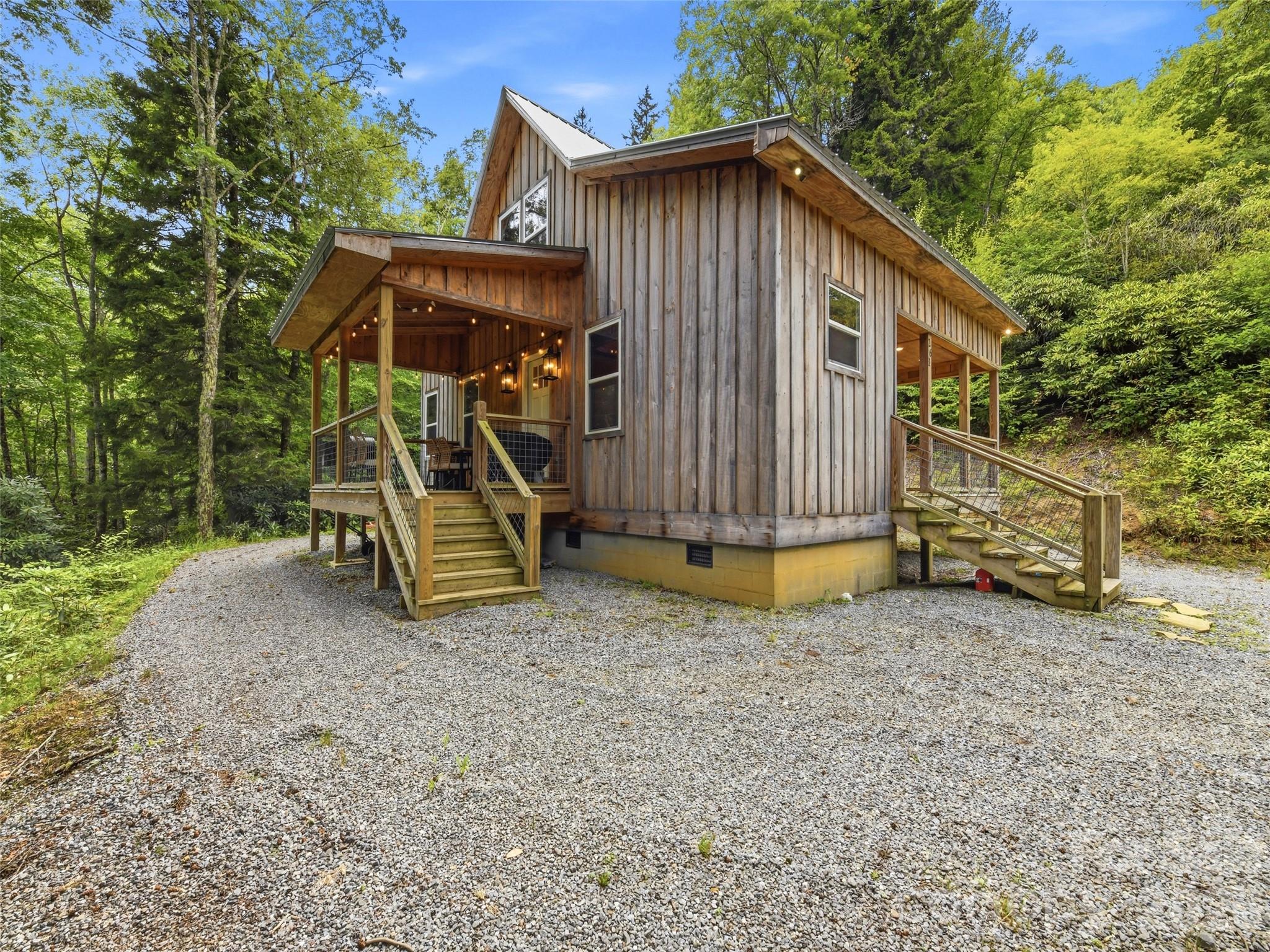 261 Yonah Drive — Maggie Valley