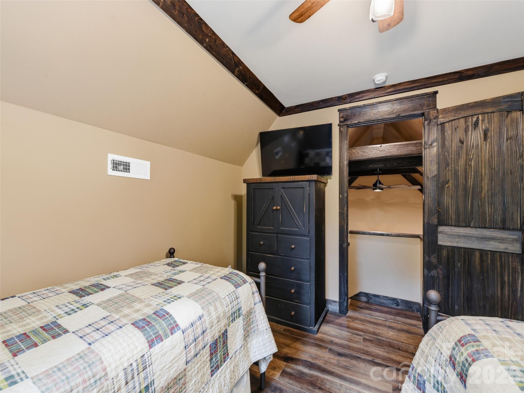 261 Yonah Drive — Maggie Valley