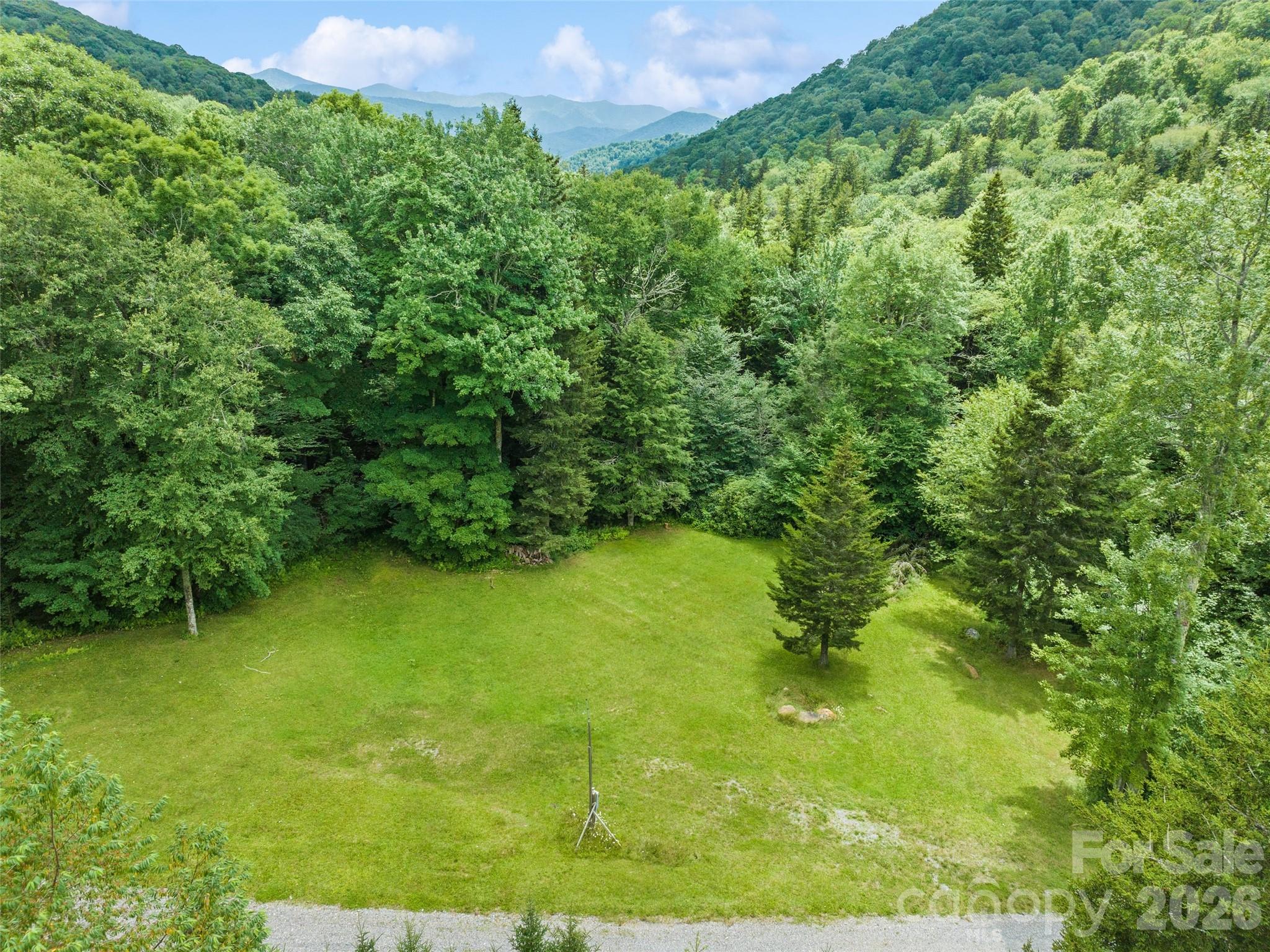 261 Yonah Drive — Maggie Valley