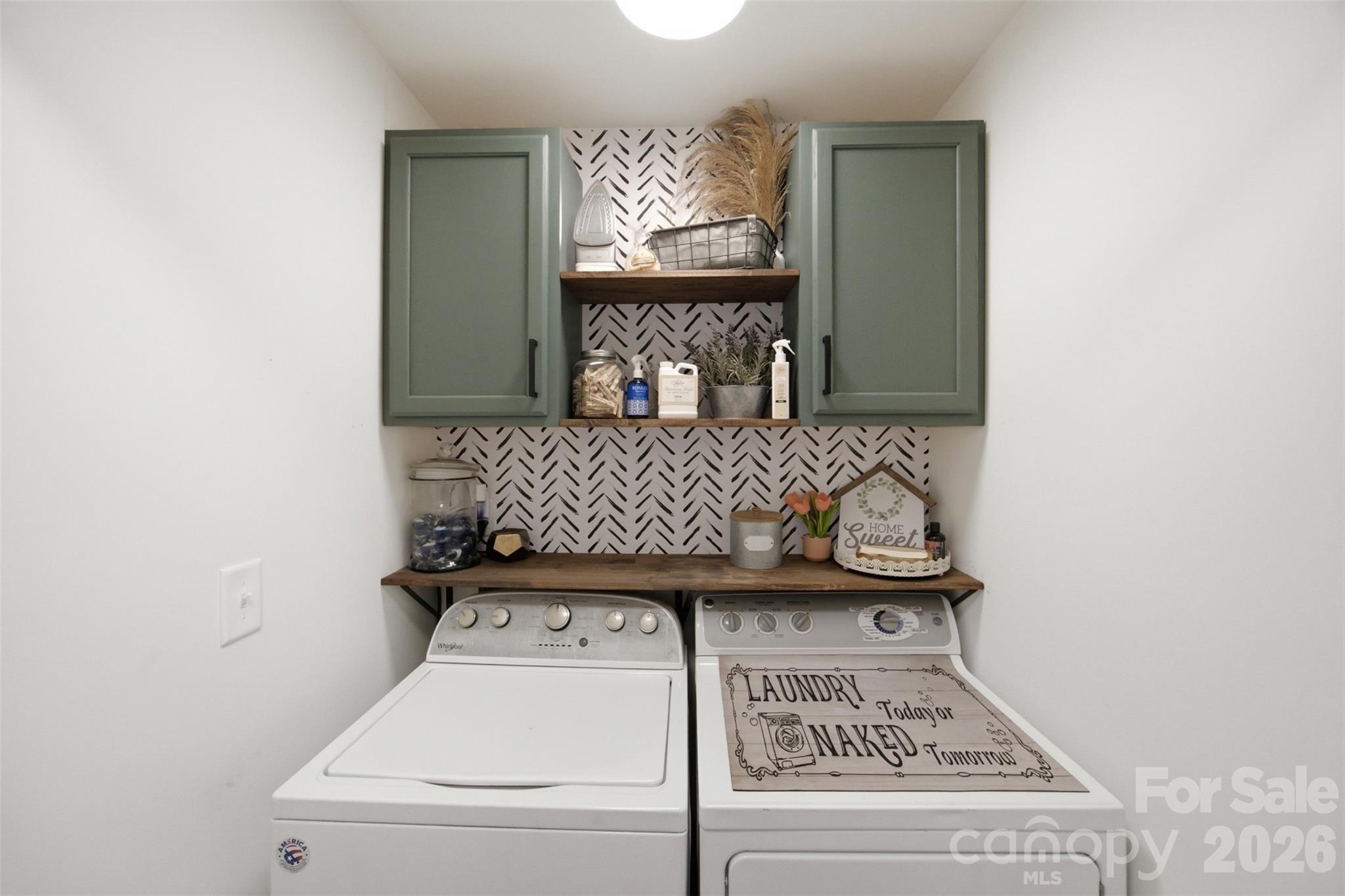 1003 Adams Street — Statesville